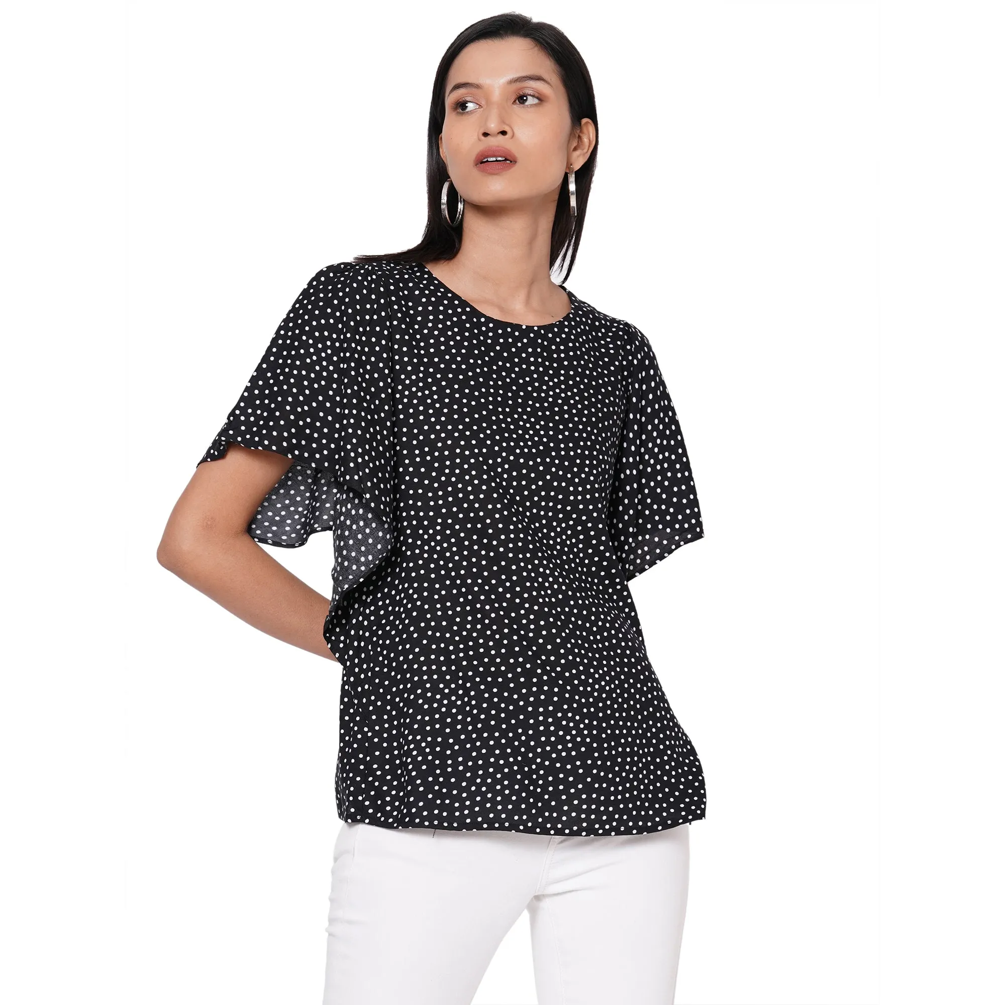 109F Black Polka Dot Top With Short Sleeves