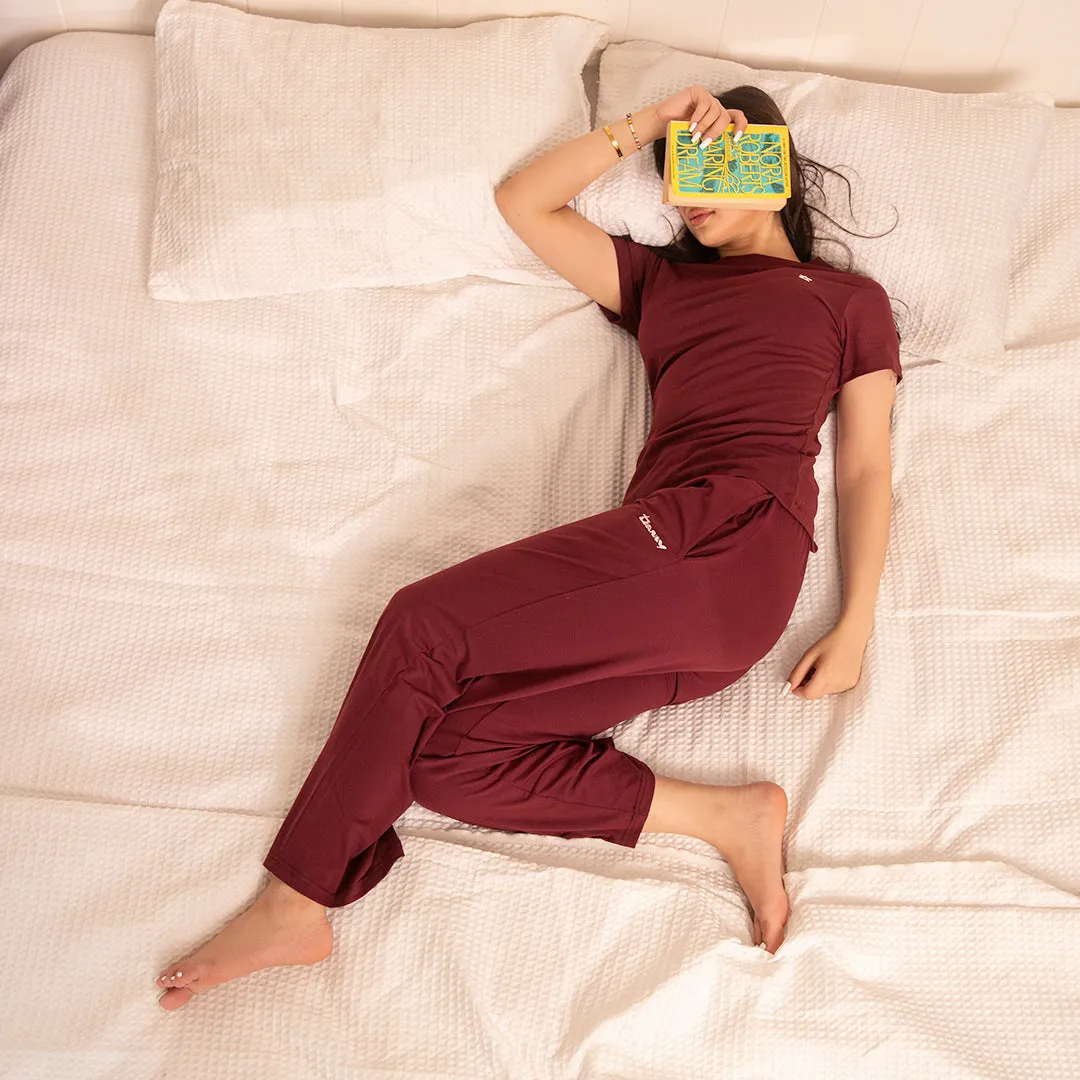 24/7 Women's T-shirt - Maroon