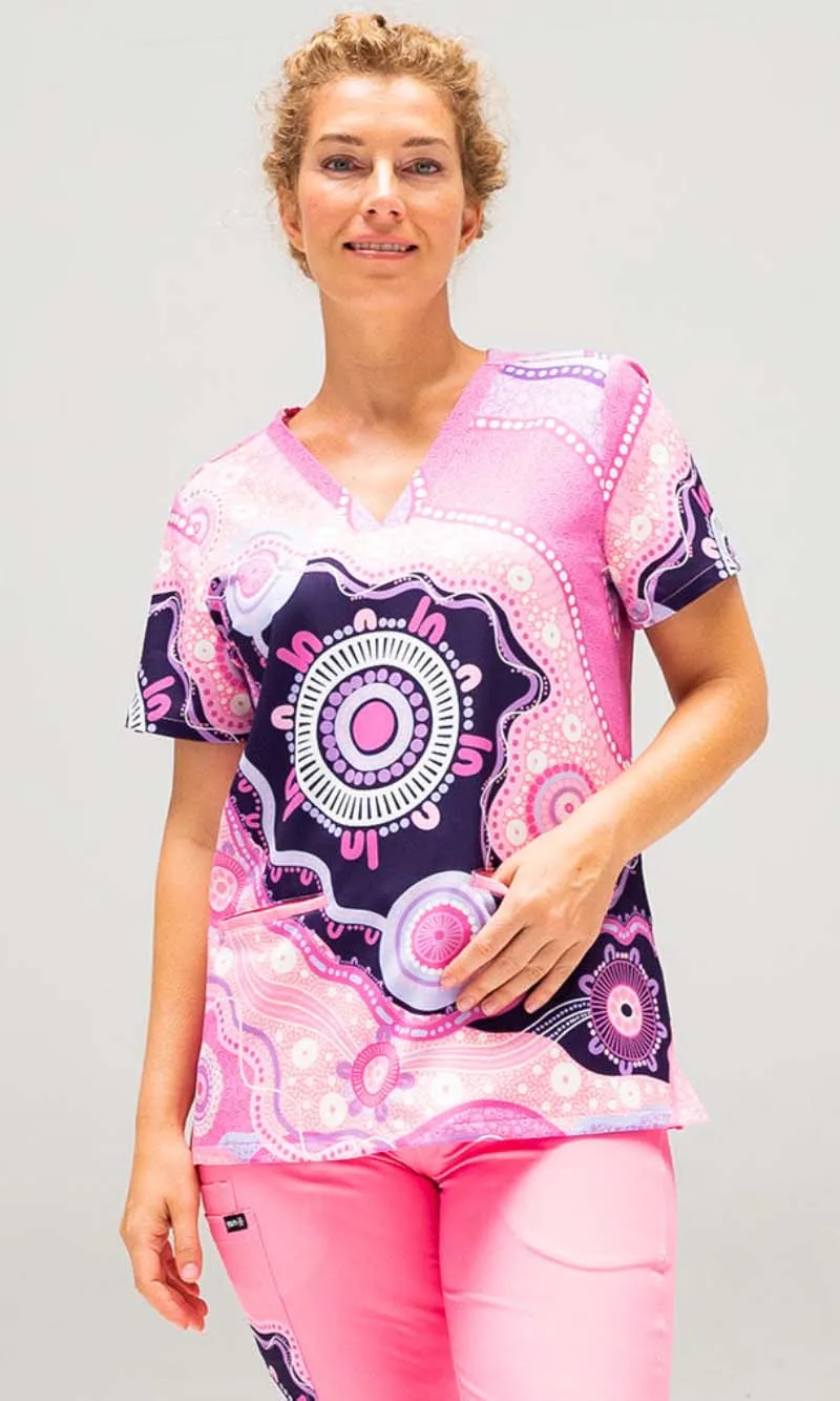 Aboriginal Art Ladies Three Pocket Scrub Top A Woman's Connection