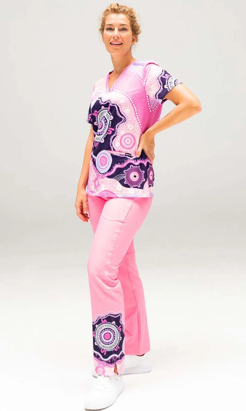 Aboriginal Art Ladies Three Pocket Scrub Top A Woman's Connection