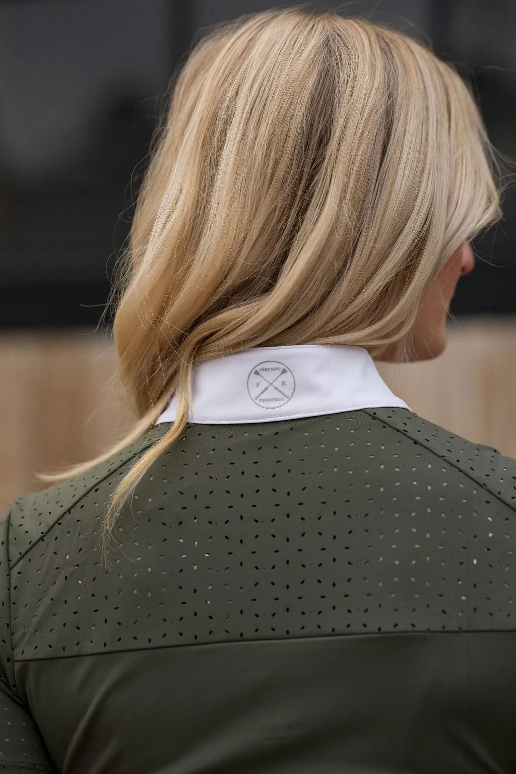 Amelia Show Shirt | Short Sleeve