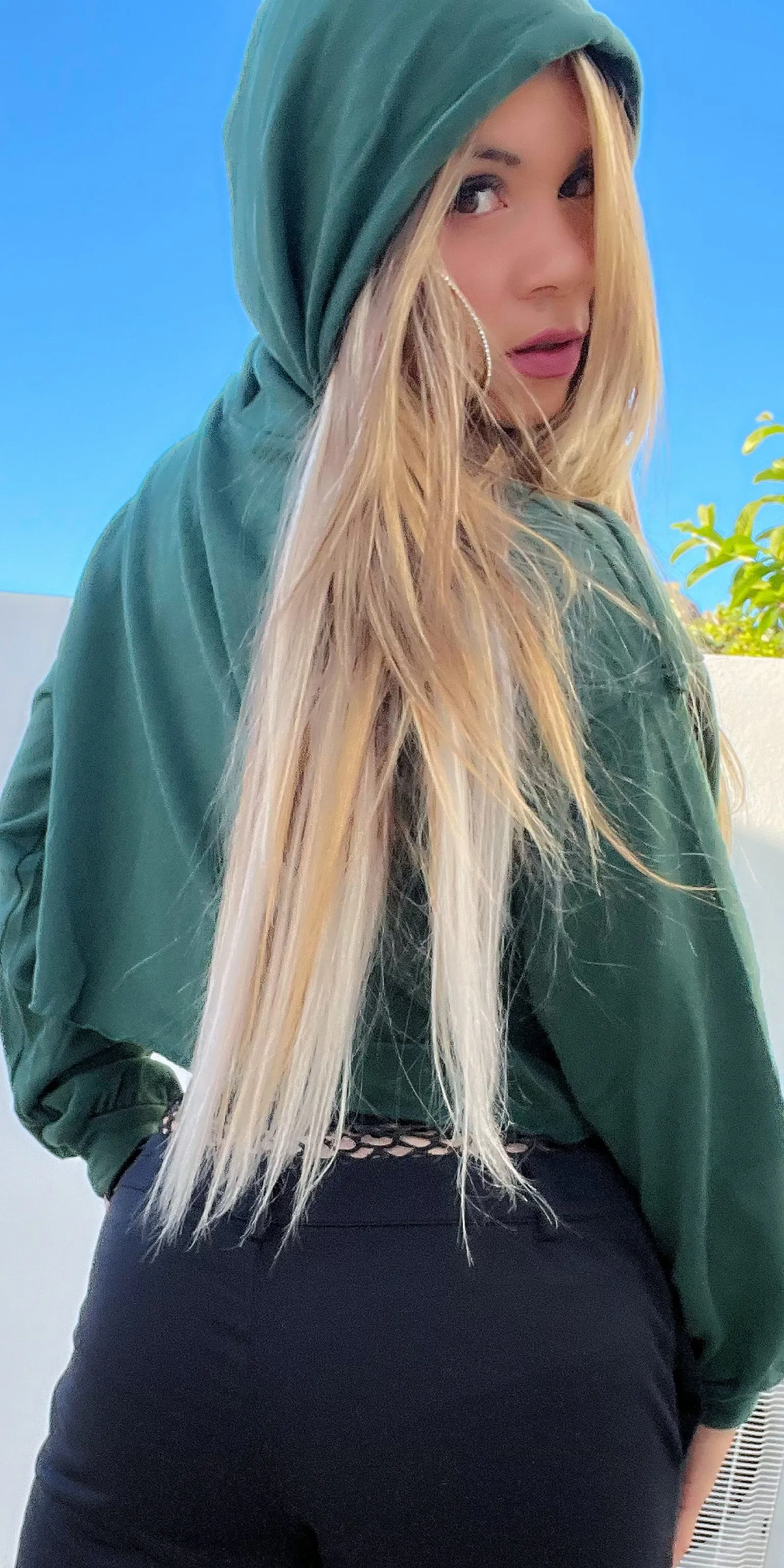 Bear Crop Hoddie Top