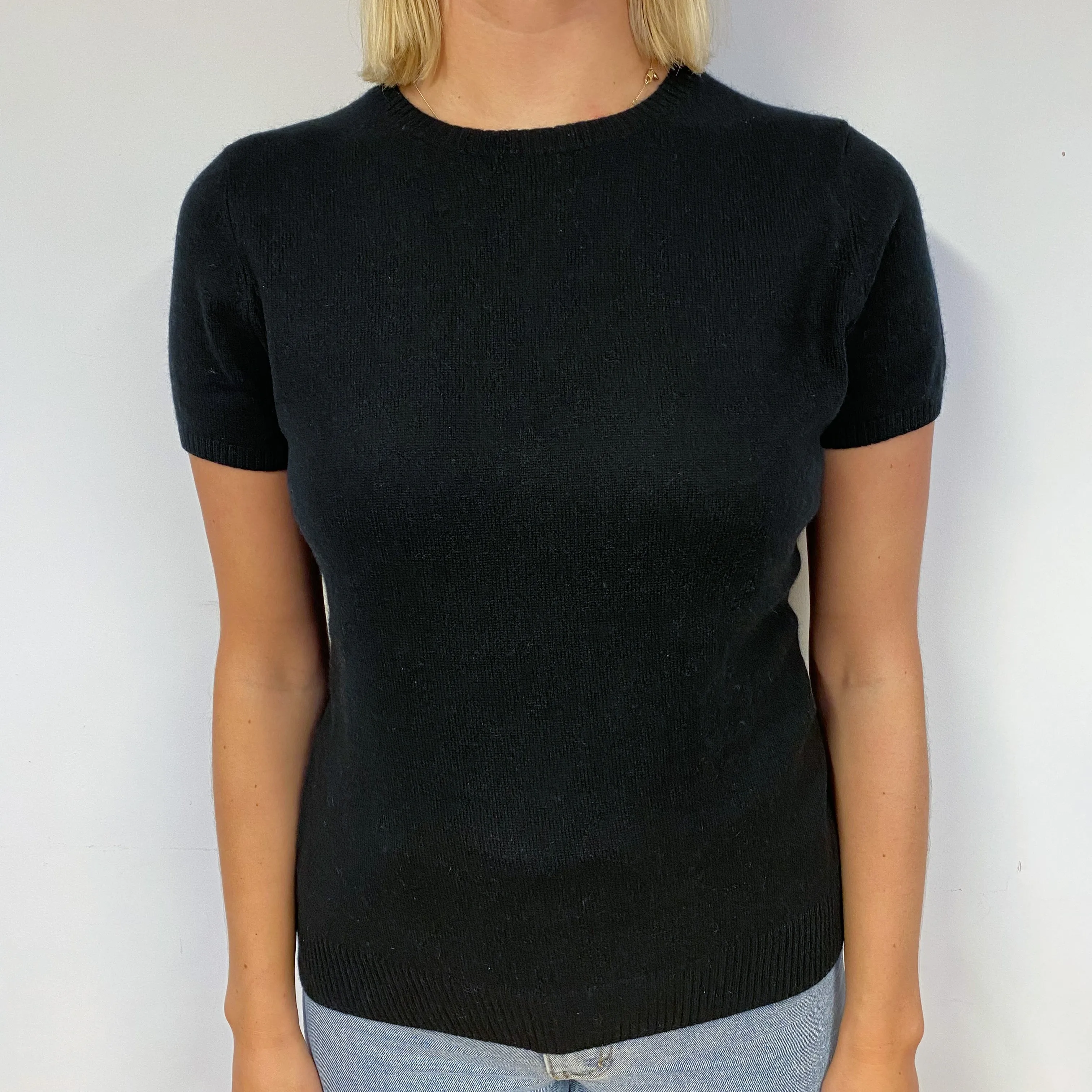 Black Cashmere Short Sleeved Crew Neck Jumper Small