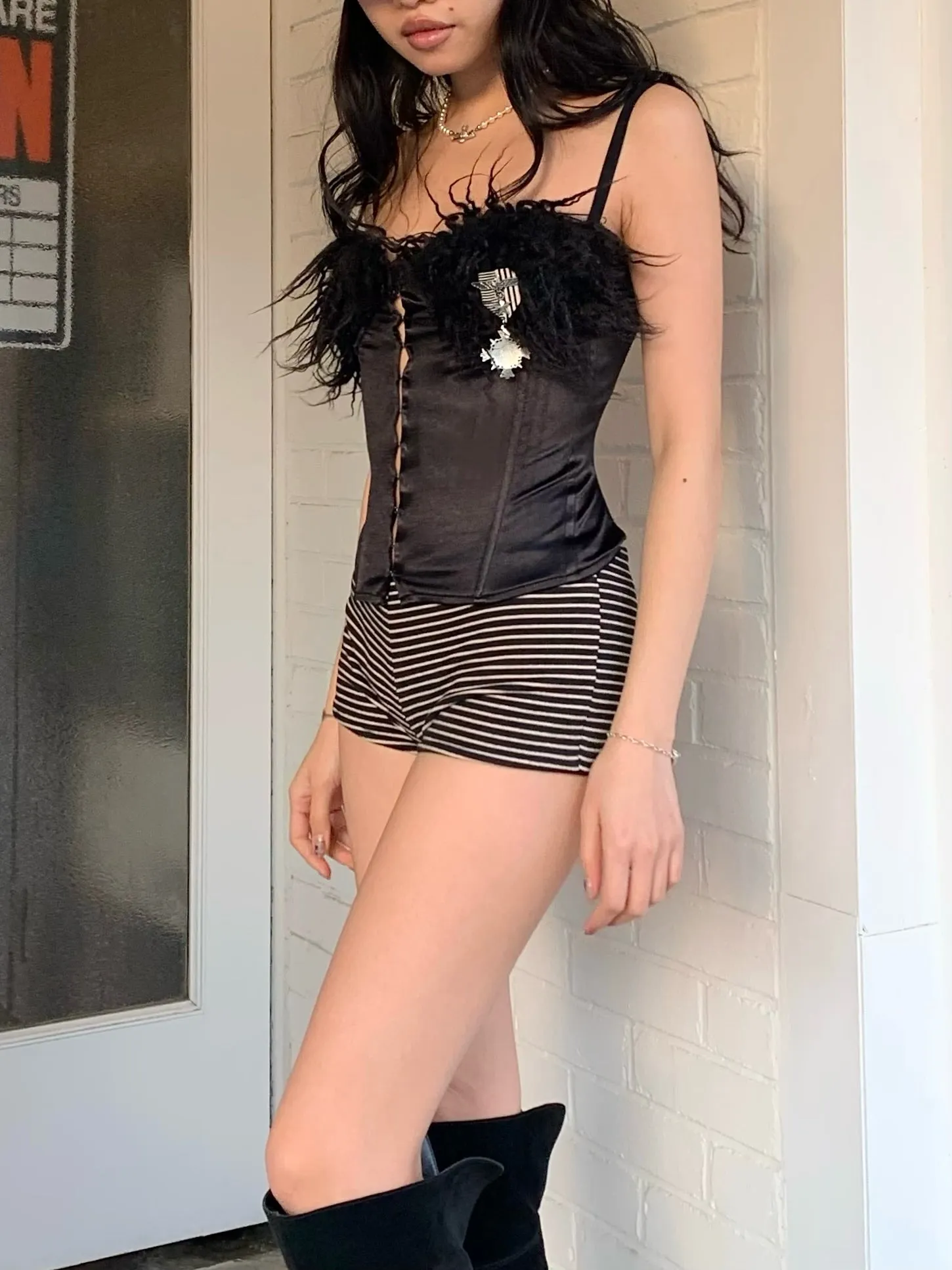 Black fur patched with stretch slim spicy corset