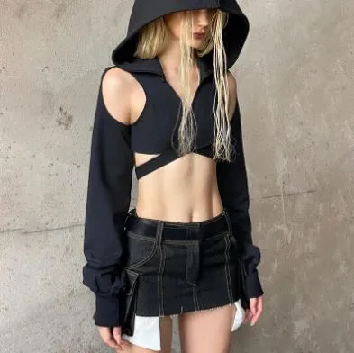 Black Hooded Long Sleeve Crop Top