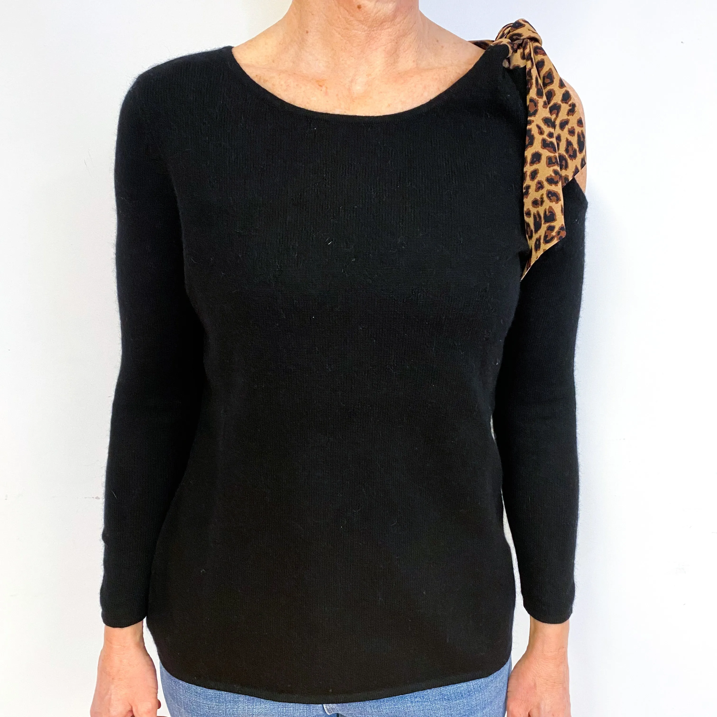 Black Leopard Tie Cashmere Crew Neck Jumper Medium