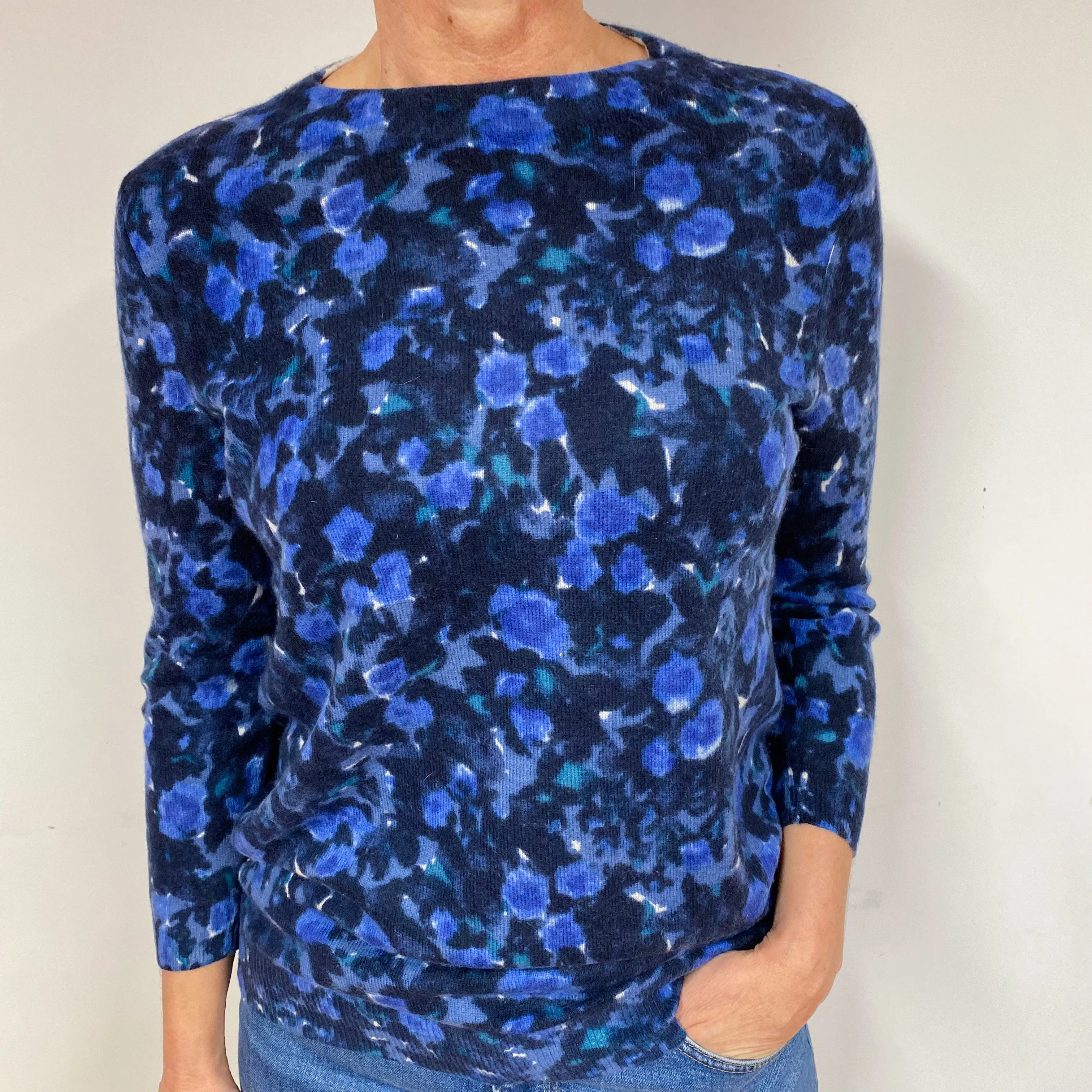Blue Floral Cashmere Crew Neck Jumper Medium