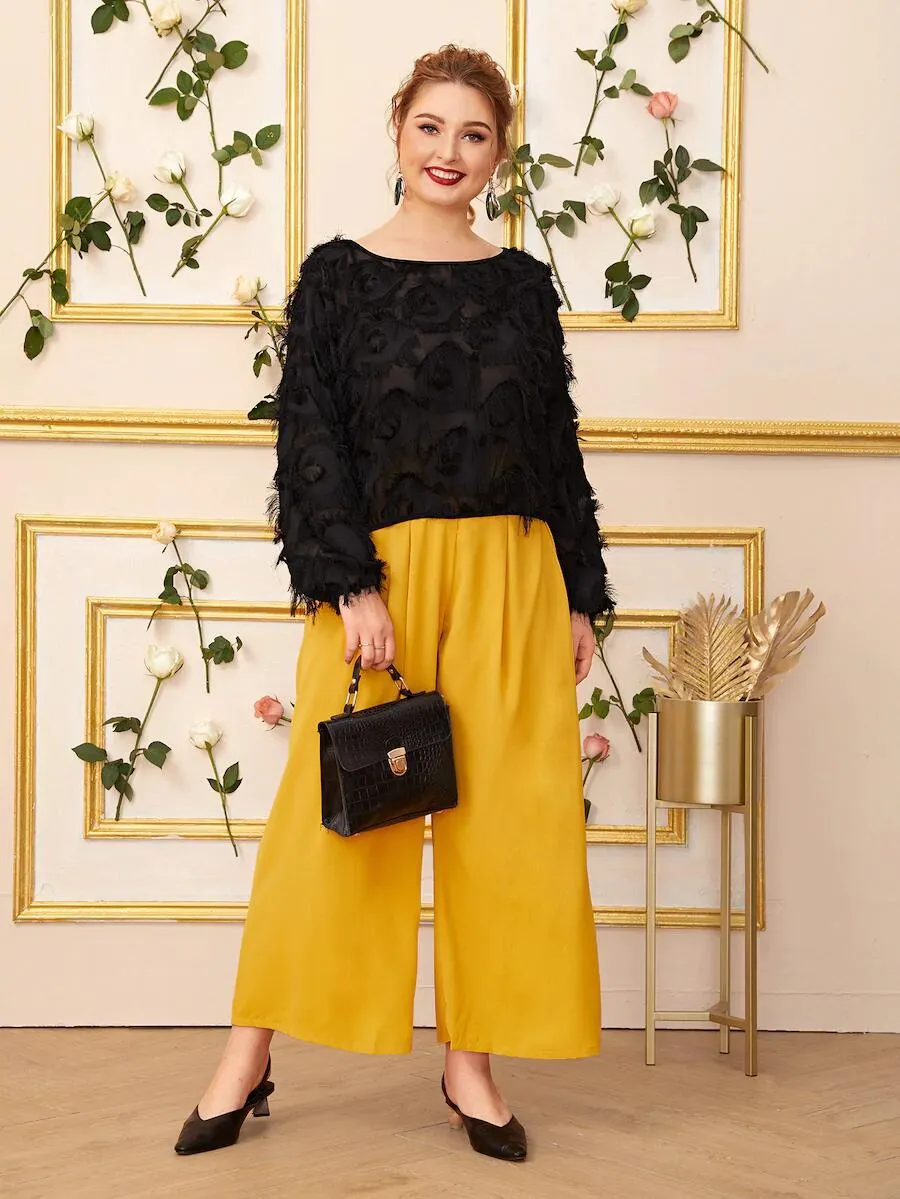 Boat neck tassel patch top