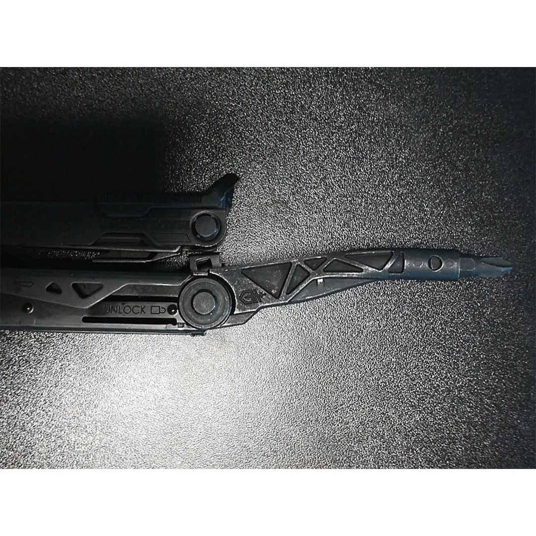 Center Drive Black w/Bit Set by Gerber