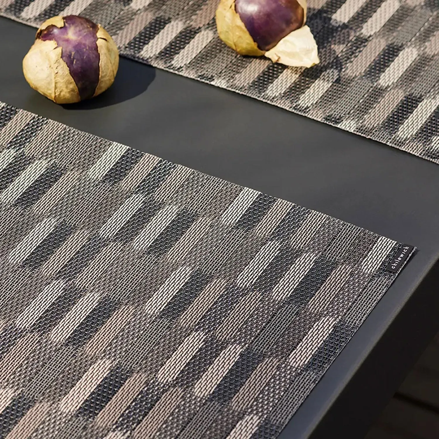 chilewich | placemat | pebble ore - DC