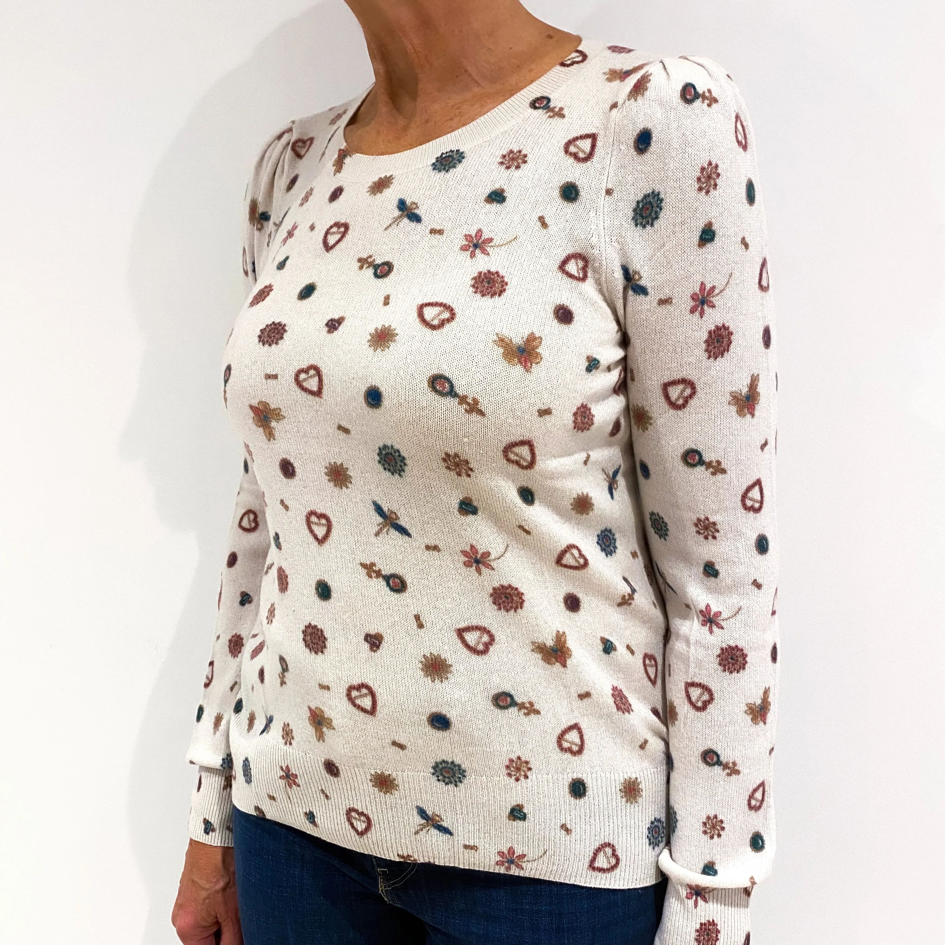 Cream Patterned Cashmere Crew Neck Jumper Medium