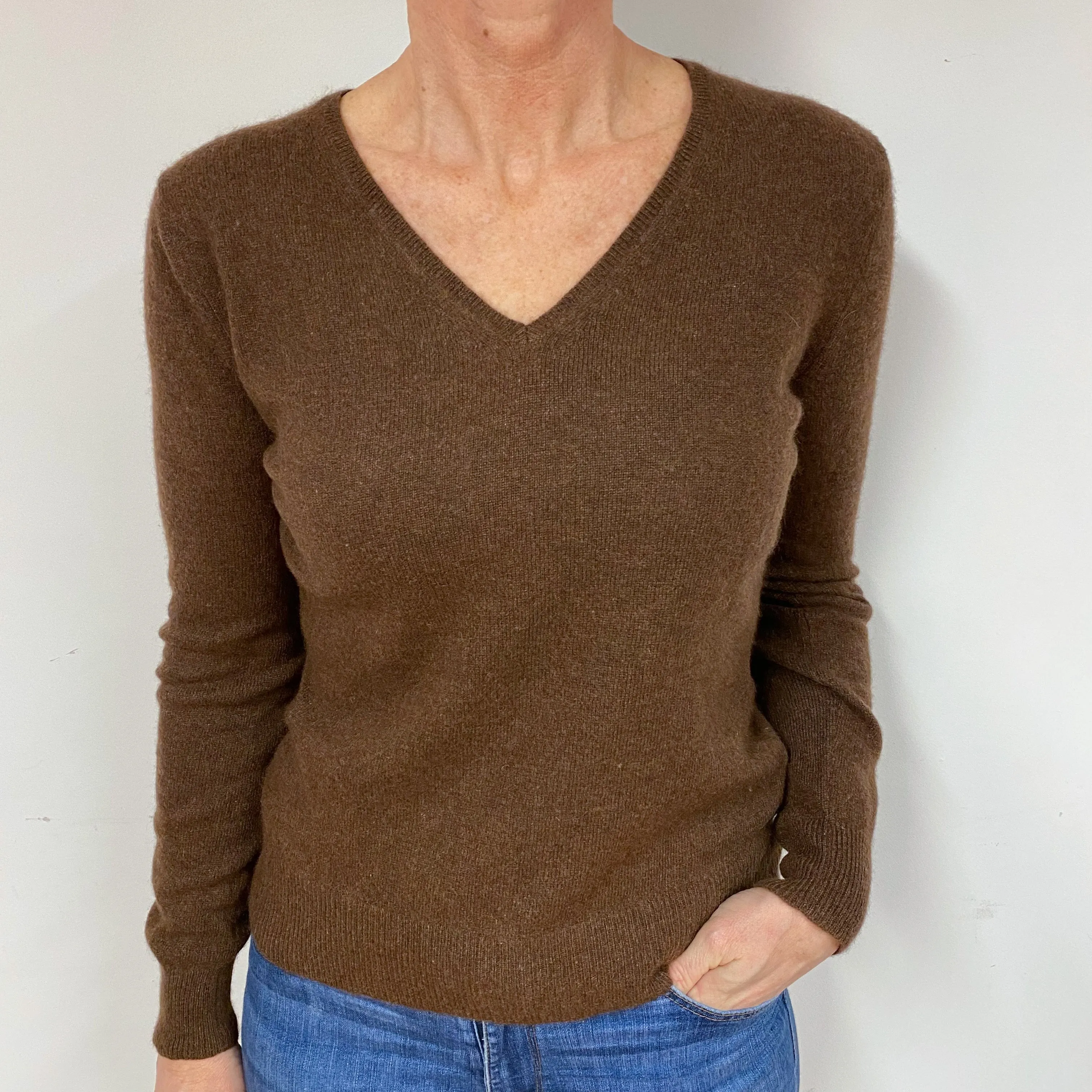 Dark Chocolate Cashmere V-Neck Jumper