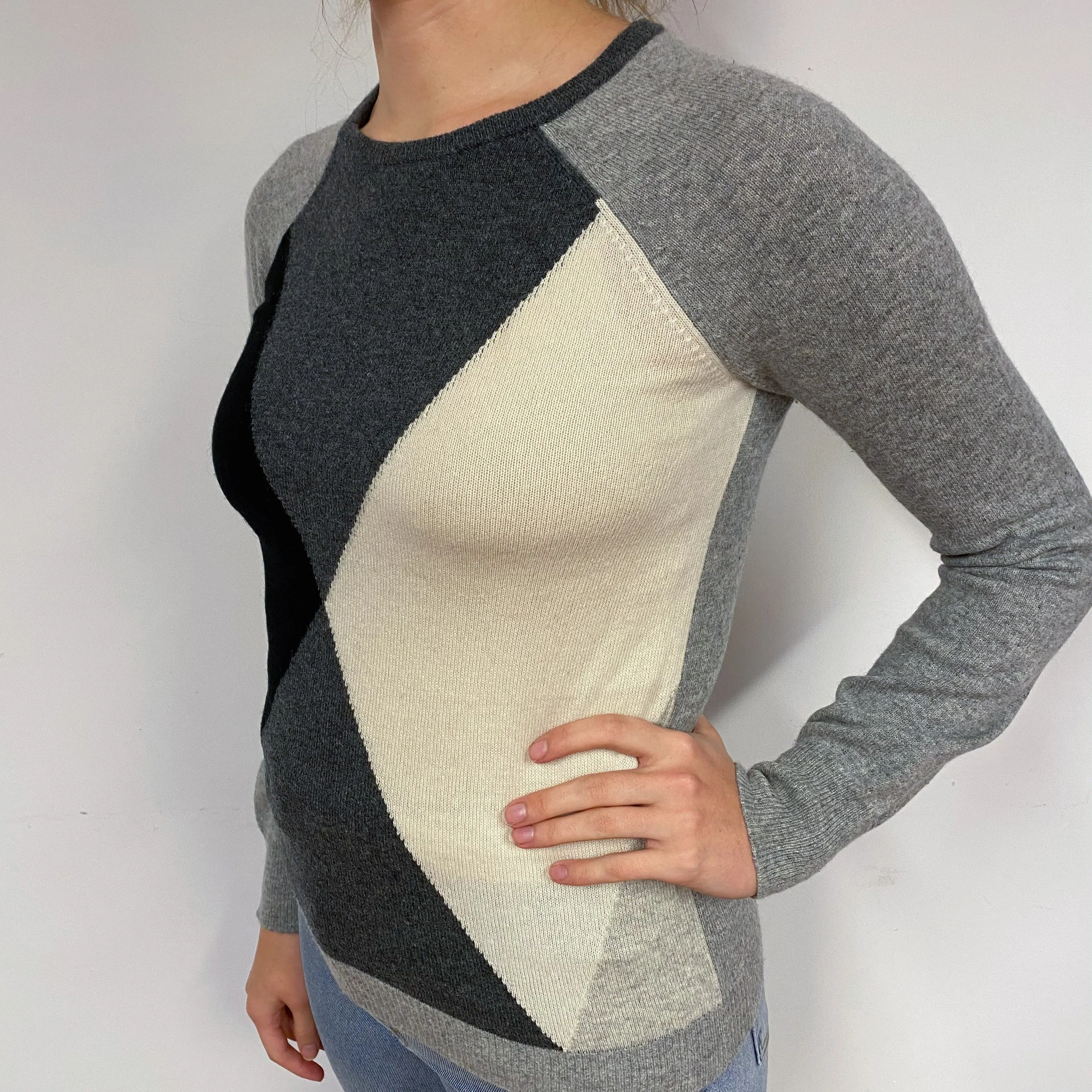 Grey Diamond Cashmere Crew Neck Jumper Small