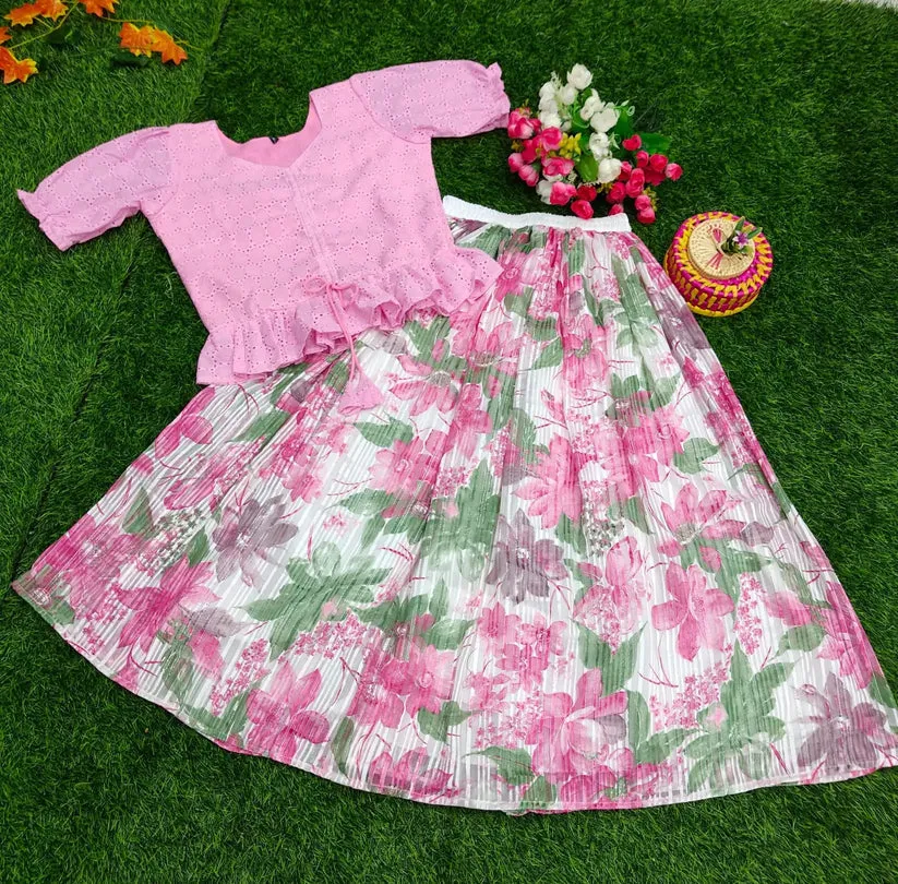 Hakoba Top with Skirt