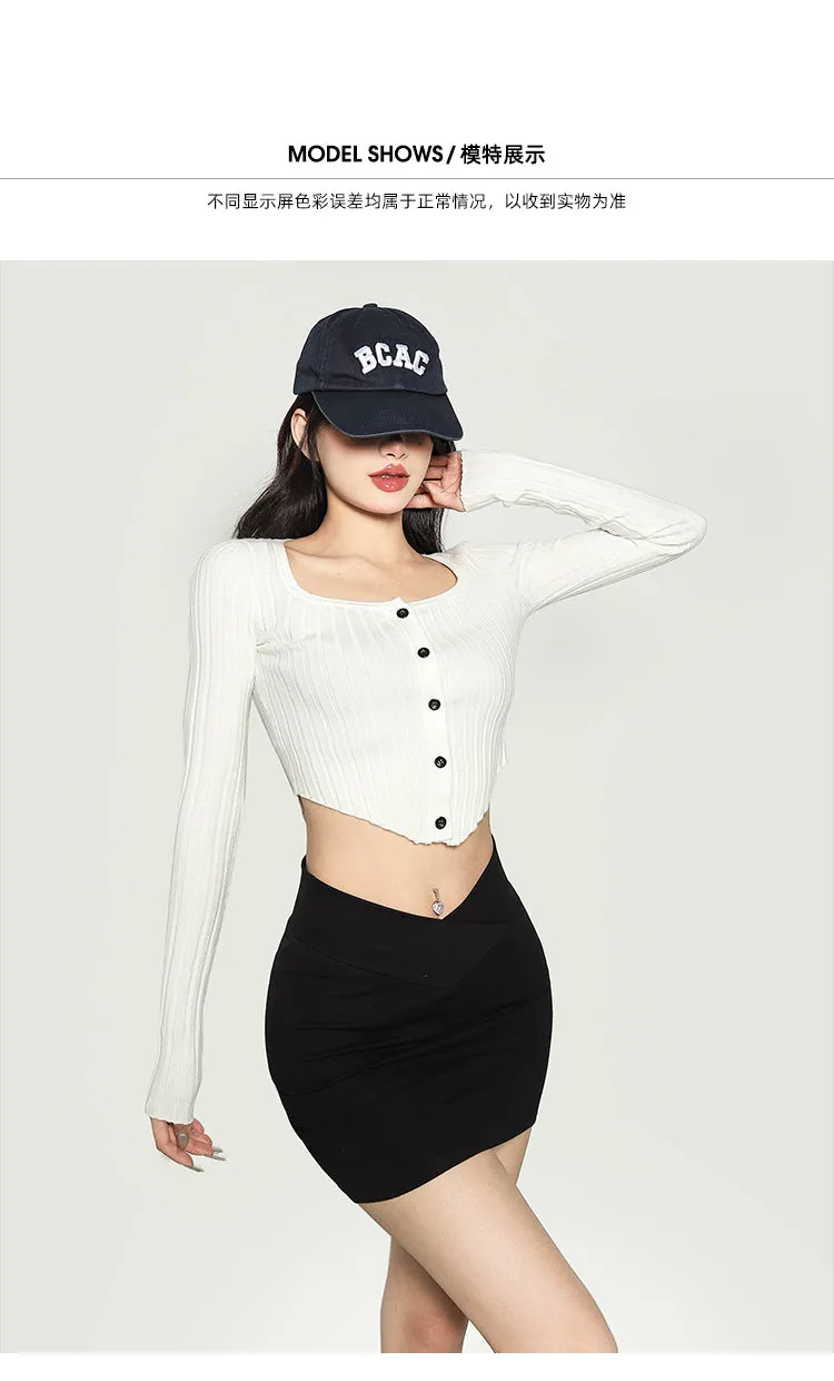 Jenna Solid Color Ribbed Button Up Long Sleeve Slim Cropped Top