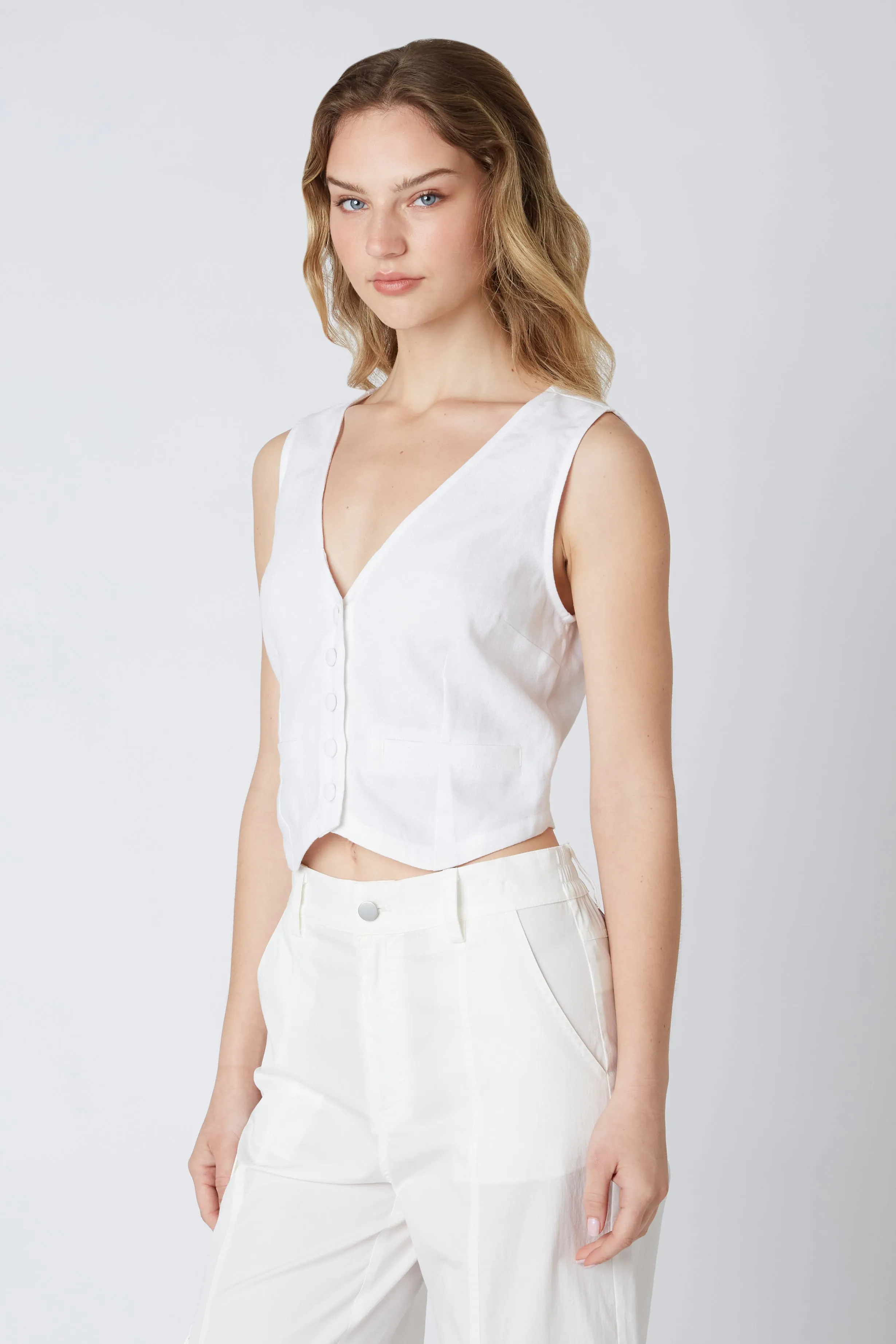 Linen Cropped Vest