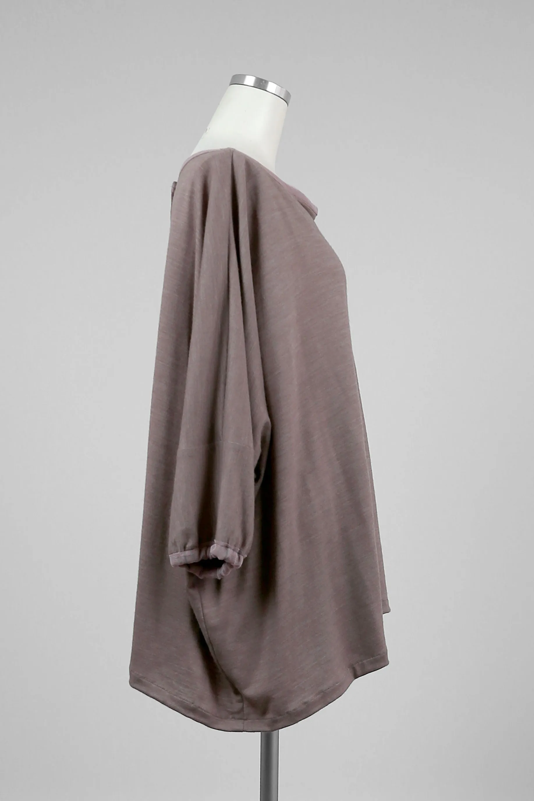Medium Brown Looseness Top