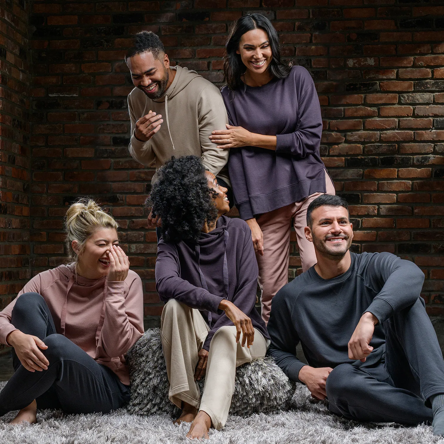 Men's Essential Crew