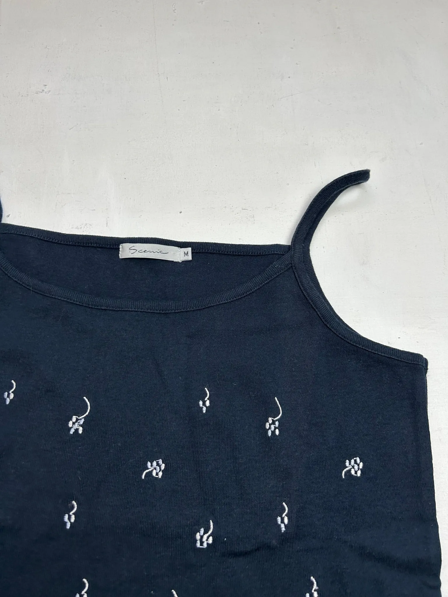 Navy blue graphic print 90s y2k vintage cami top (M)
