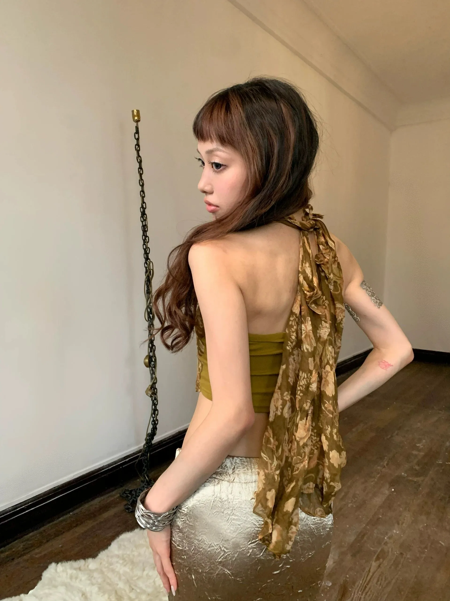 Olive green cuff   Strapless, off-the-shoulder top