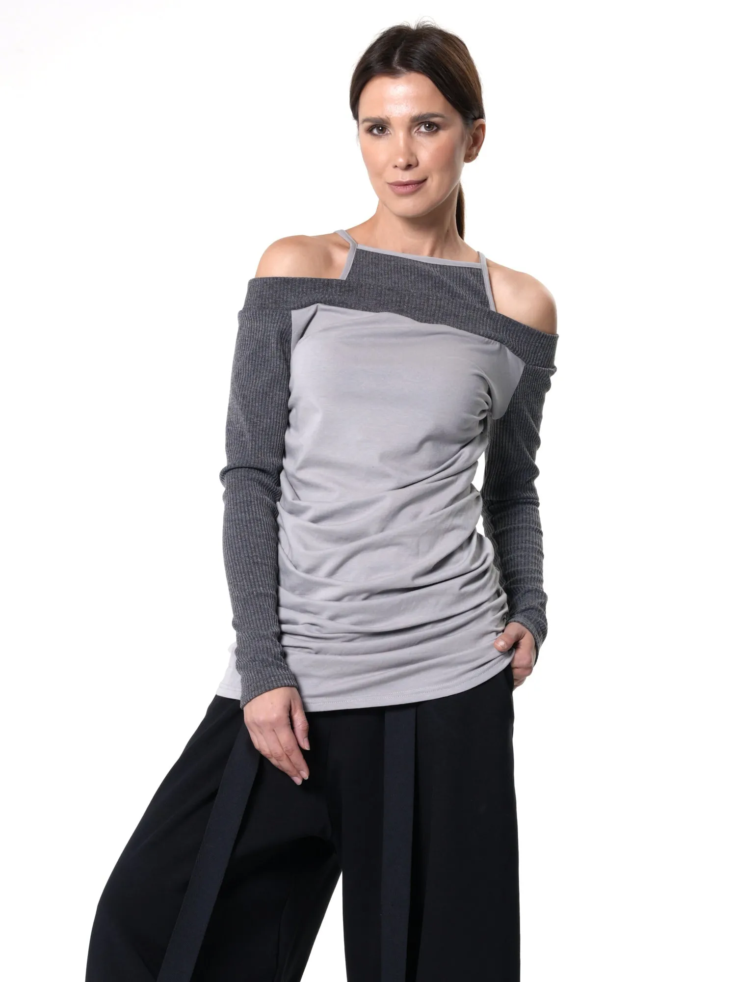 Open Shoulders Long Sleeve Top in Gray