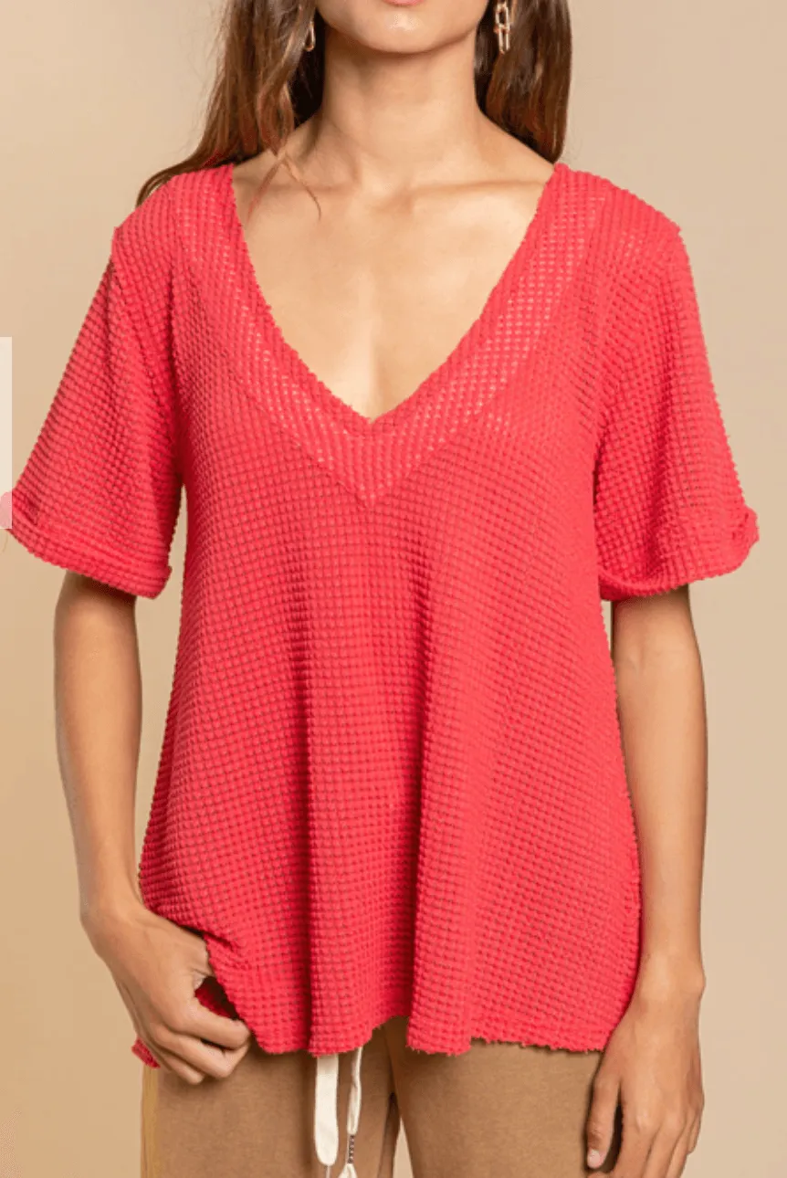 POL Short Sleeve waffle relaxed v neck top FKT354