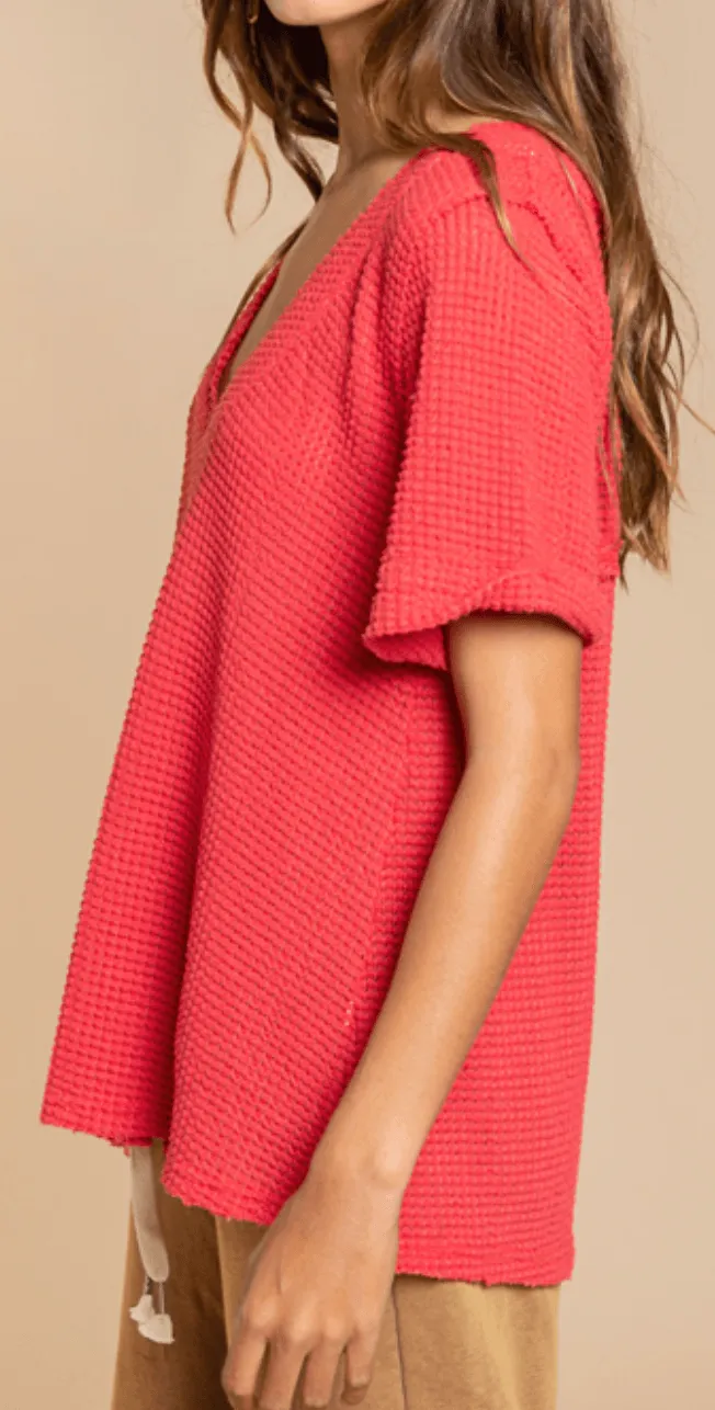 POL Short Sleeve waffle relaxed v neck top FKT354