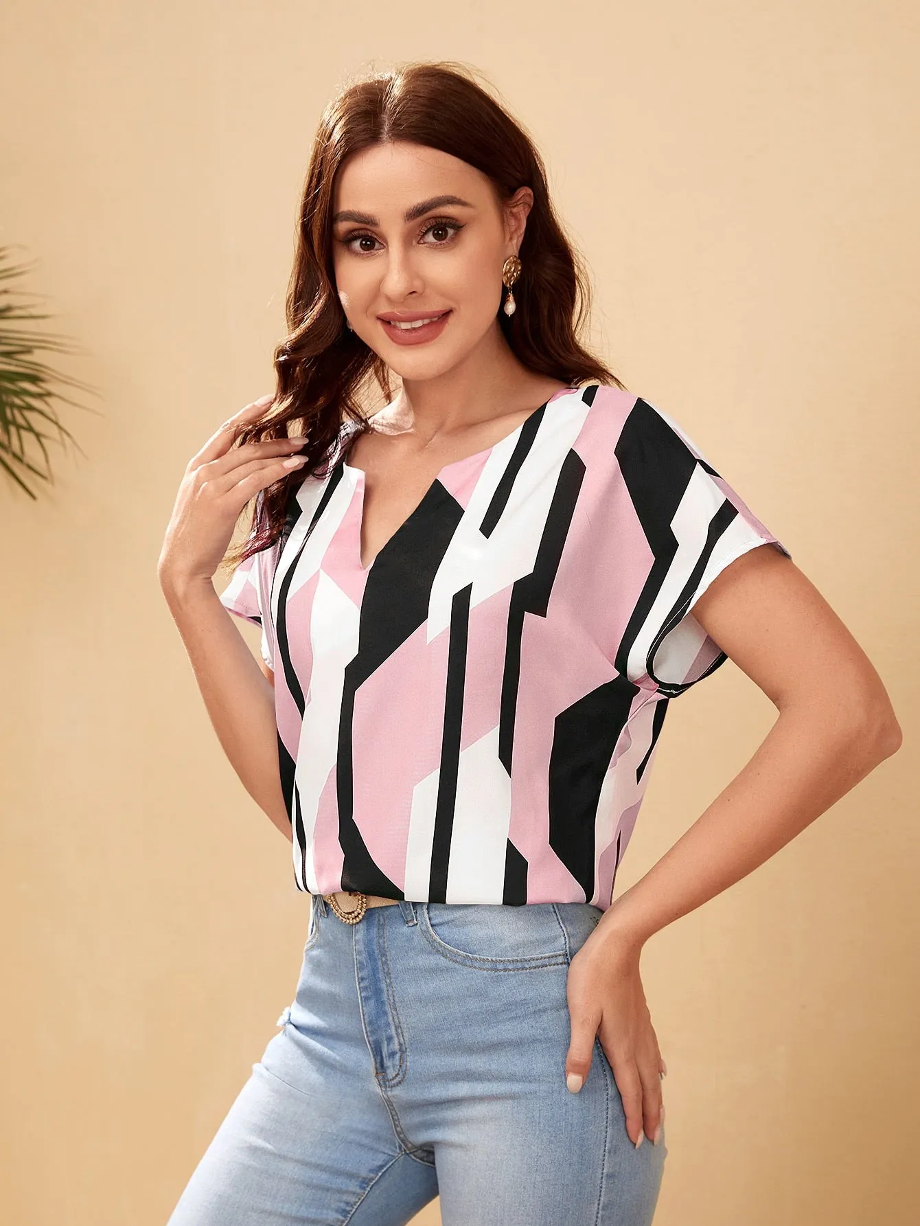 Printed Regular Sleeves V-Neck Crepe Top