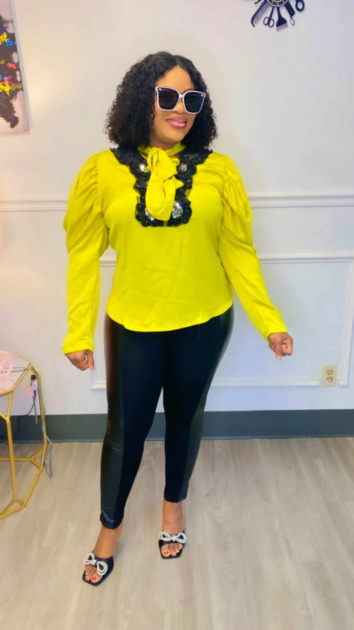 Rayon puff hand Top