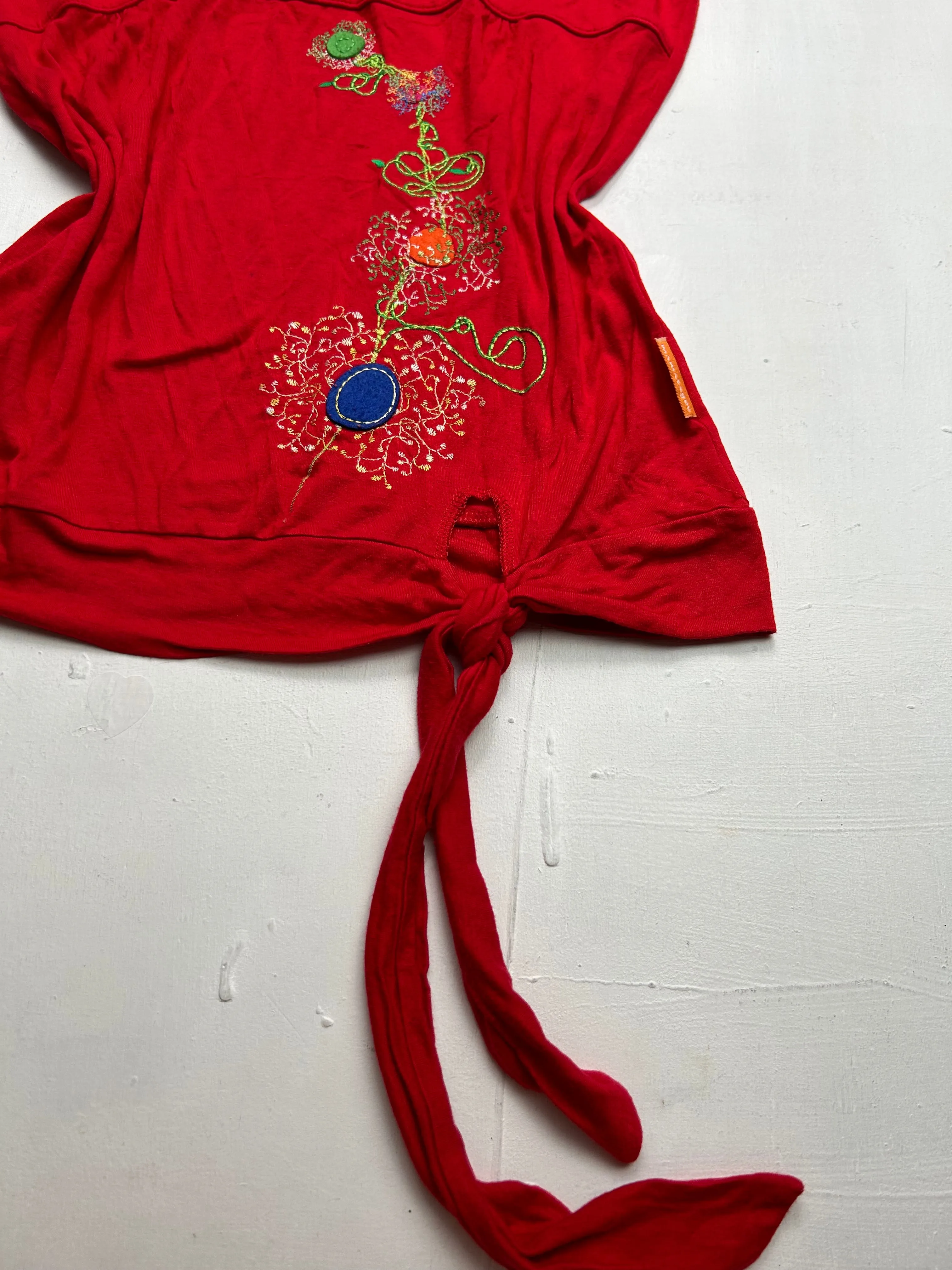 Red embroidered floral print tie up cami top (S)