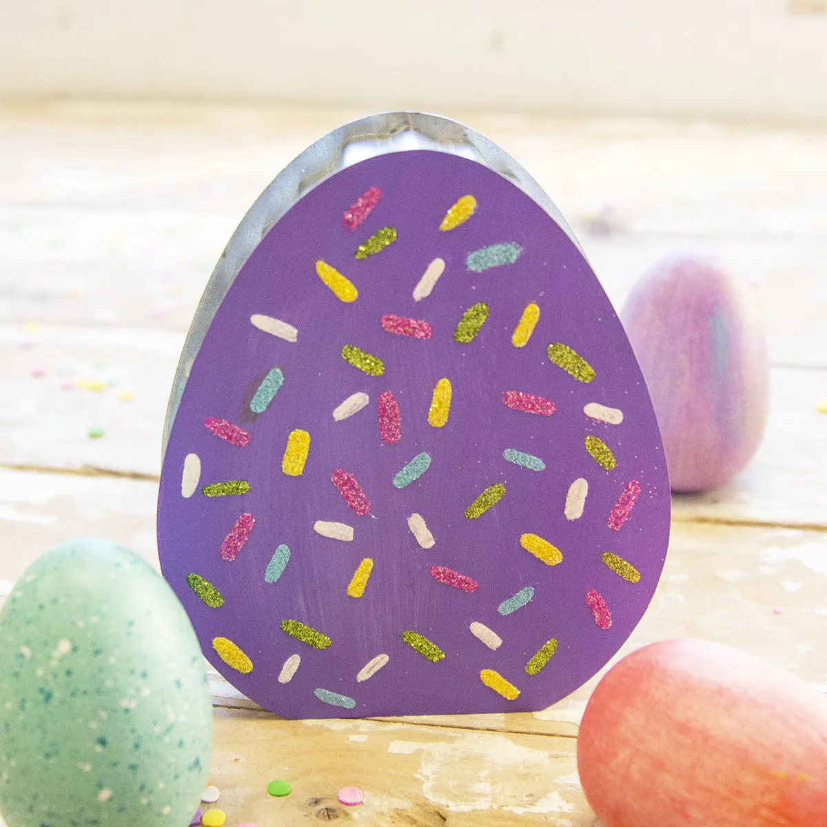 Reversible Metal Egg Sitter