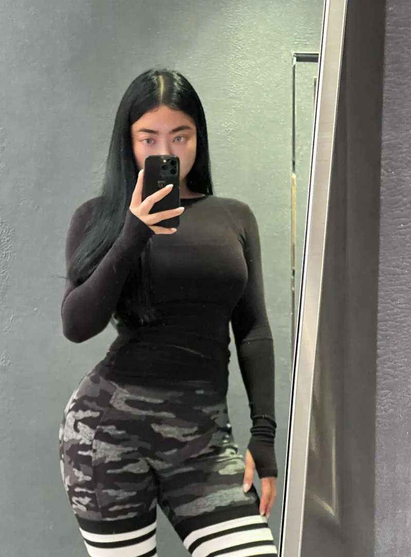 Rosemary Solid Color Slim Long Sleeve Top
