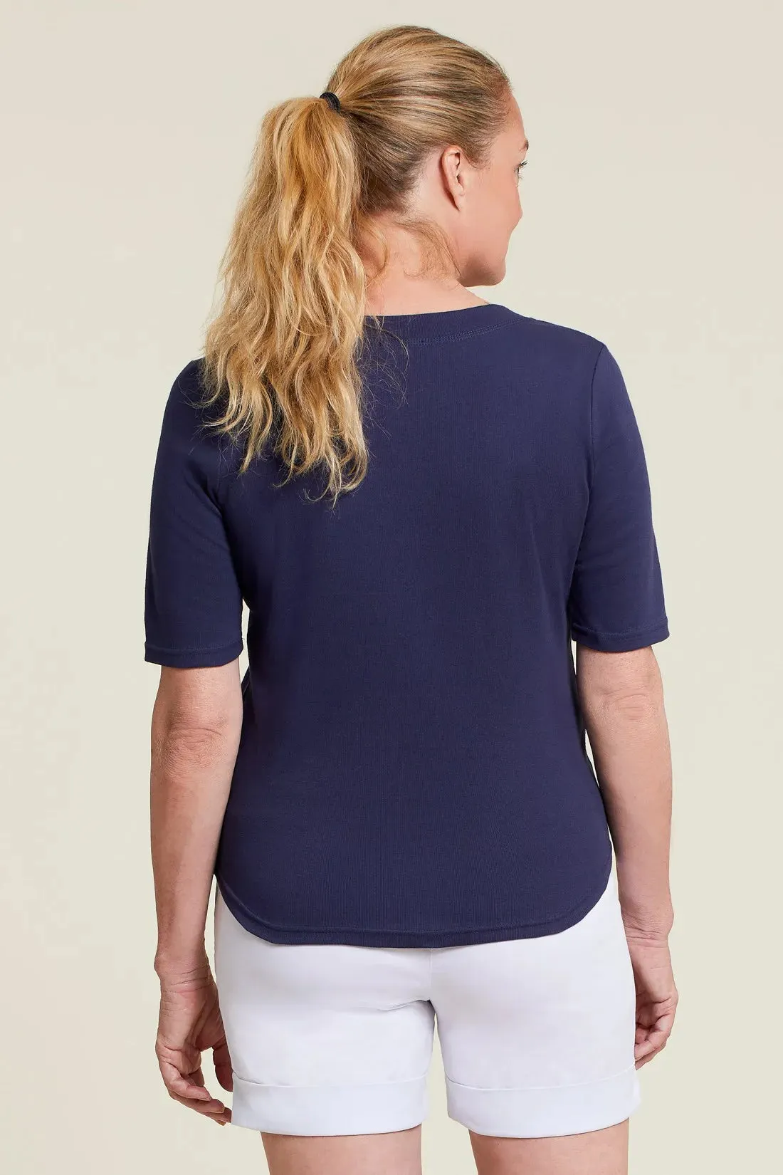 Scoop neck top