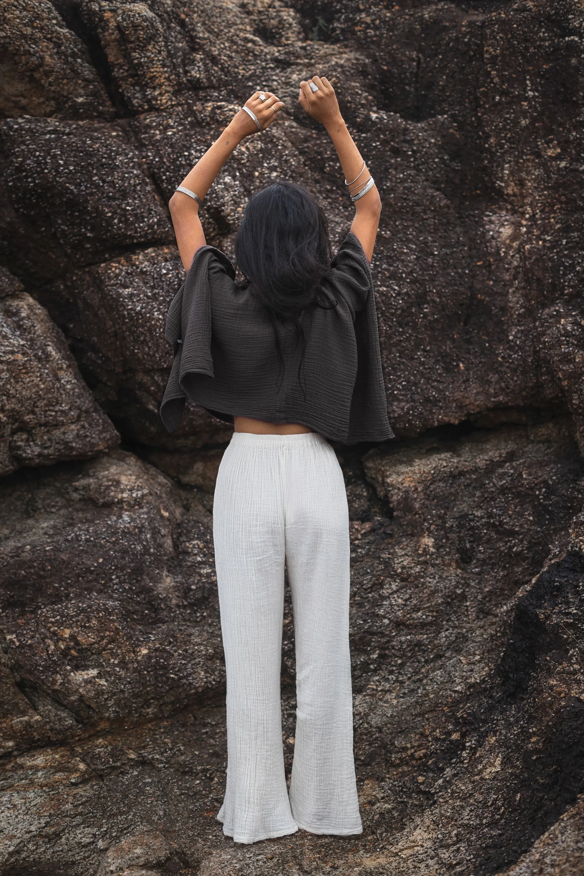 Sola Butterfly Top Black