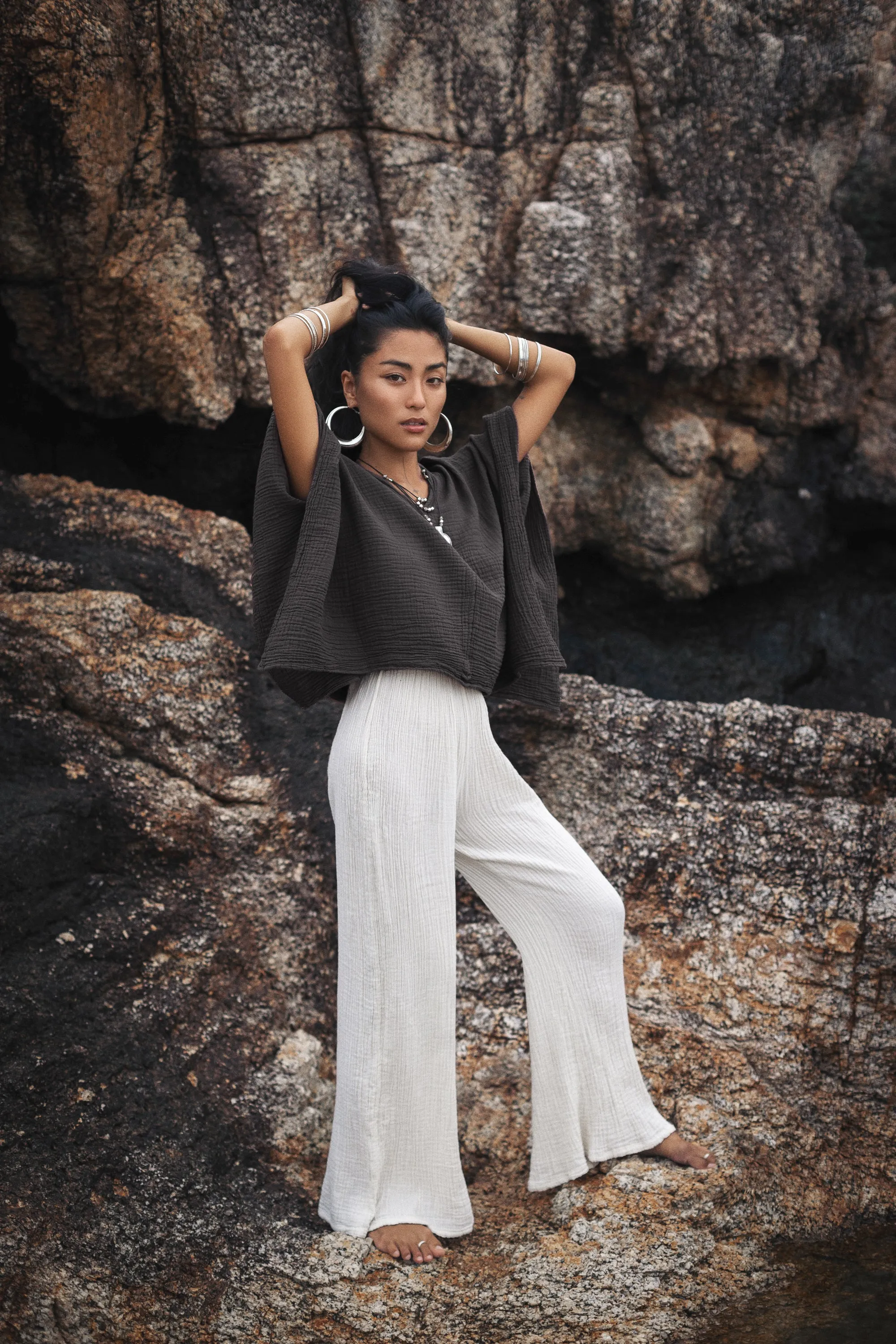 Sola Butterfly Top Black
