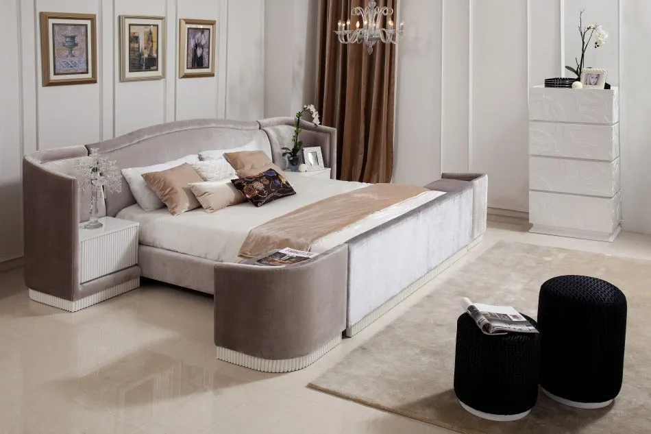 Temptation Romeo Modern Queen Bed
