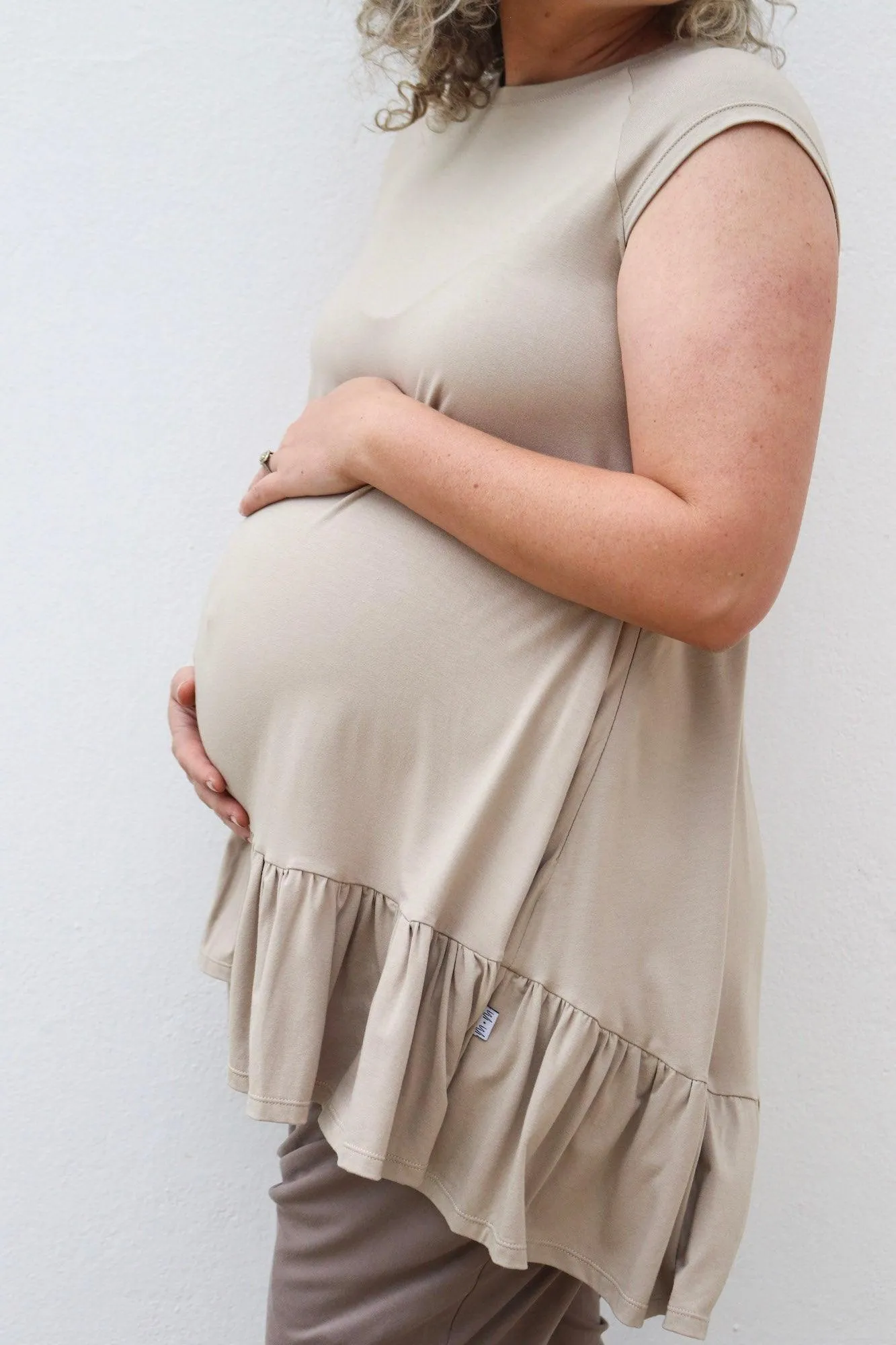 The Maudie Top - Taupe