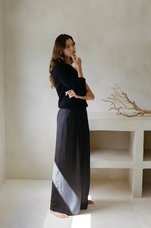 The Rania Top Black