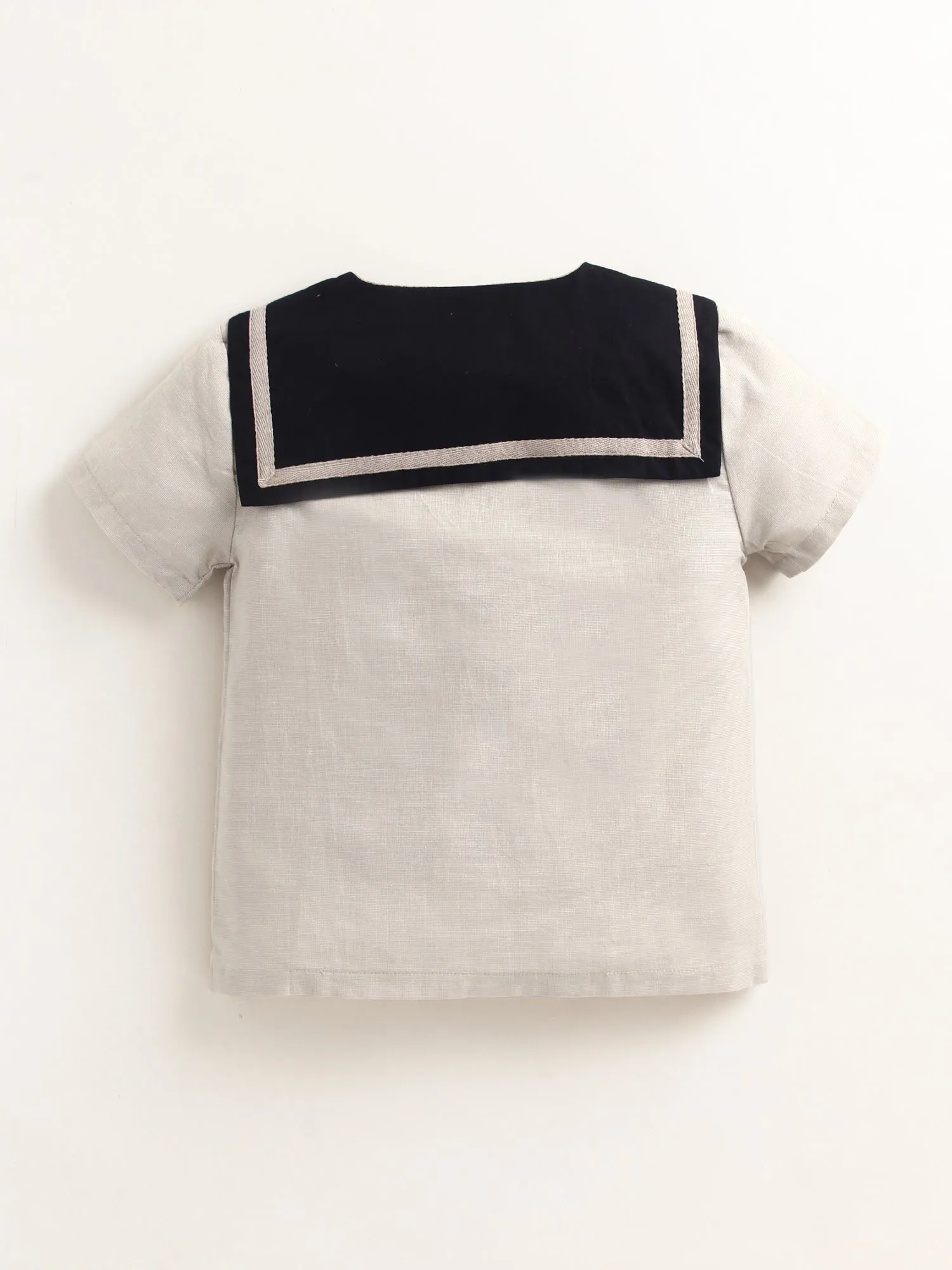 Trendsetting Top & Bottom S et