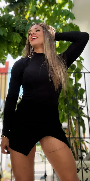 Turtle neck Black Top