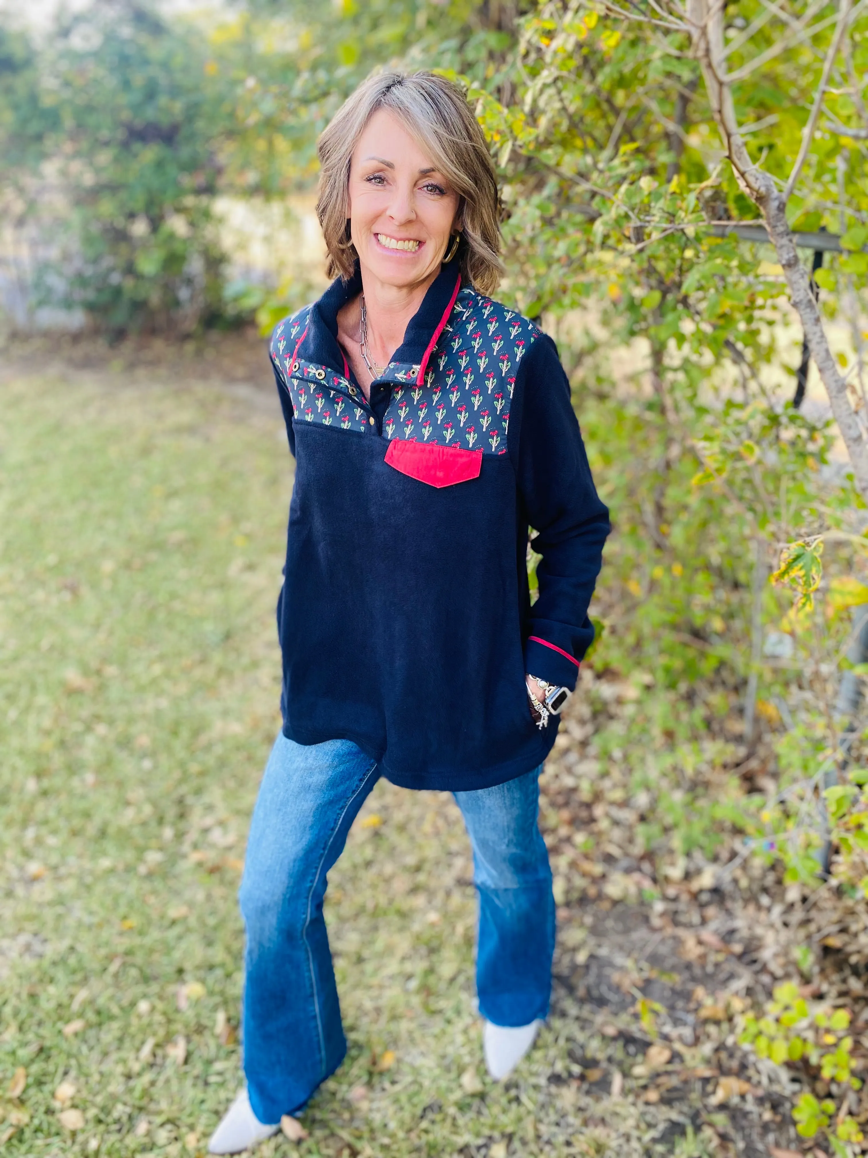TWO TIMIN' PULLOVER