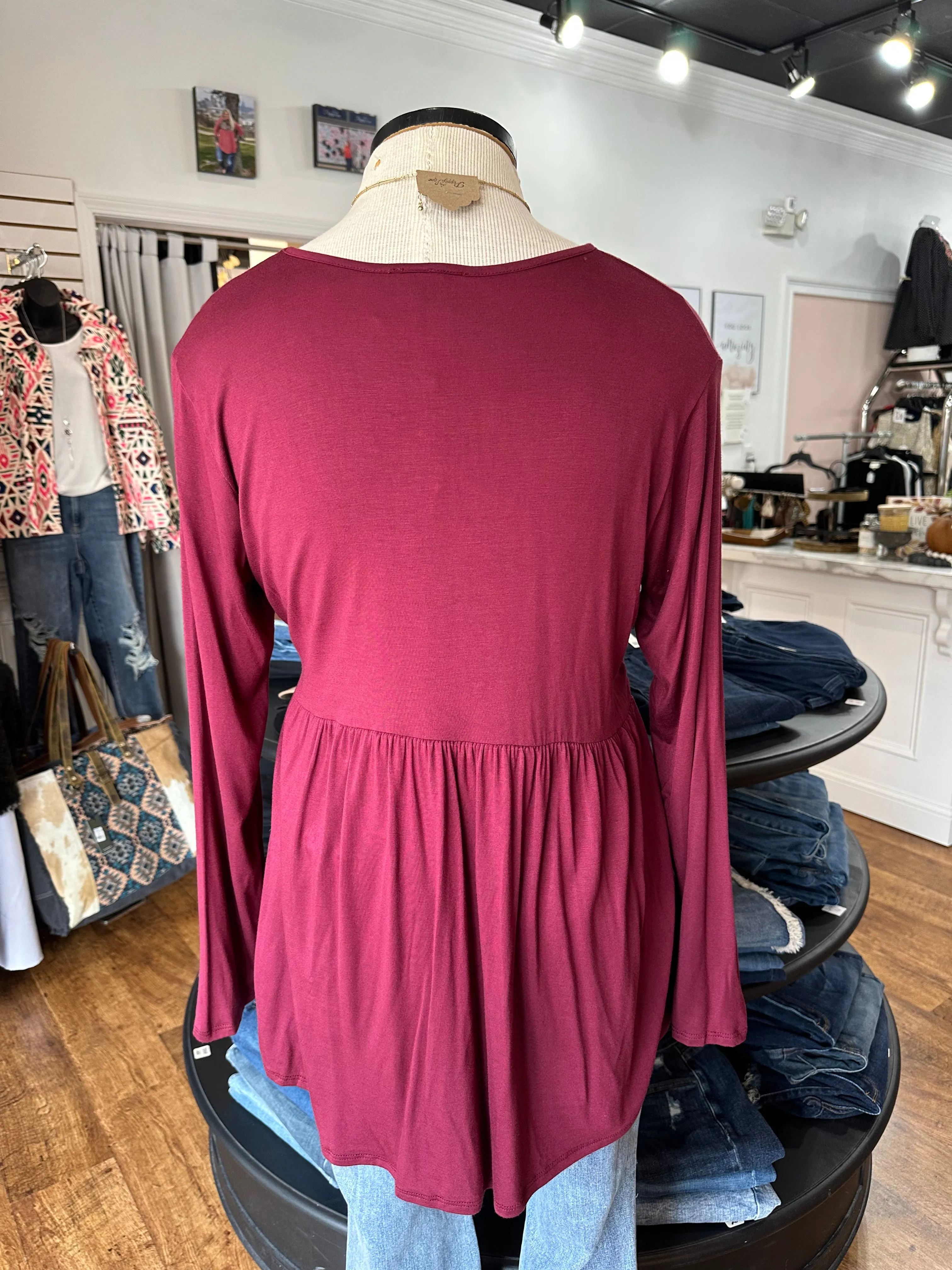 Under The Lights Sequin Pocket Top ~ Burgundy