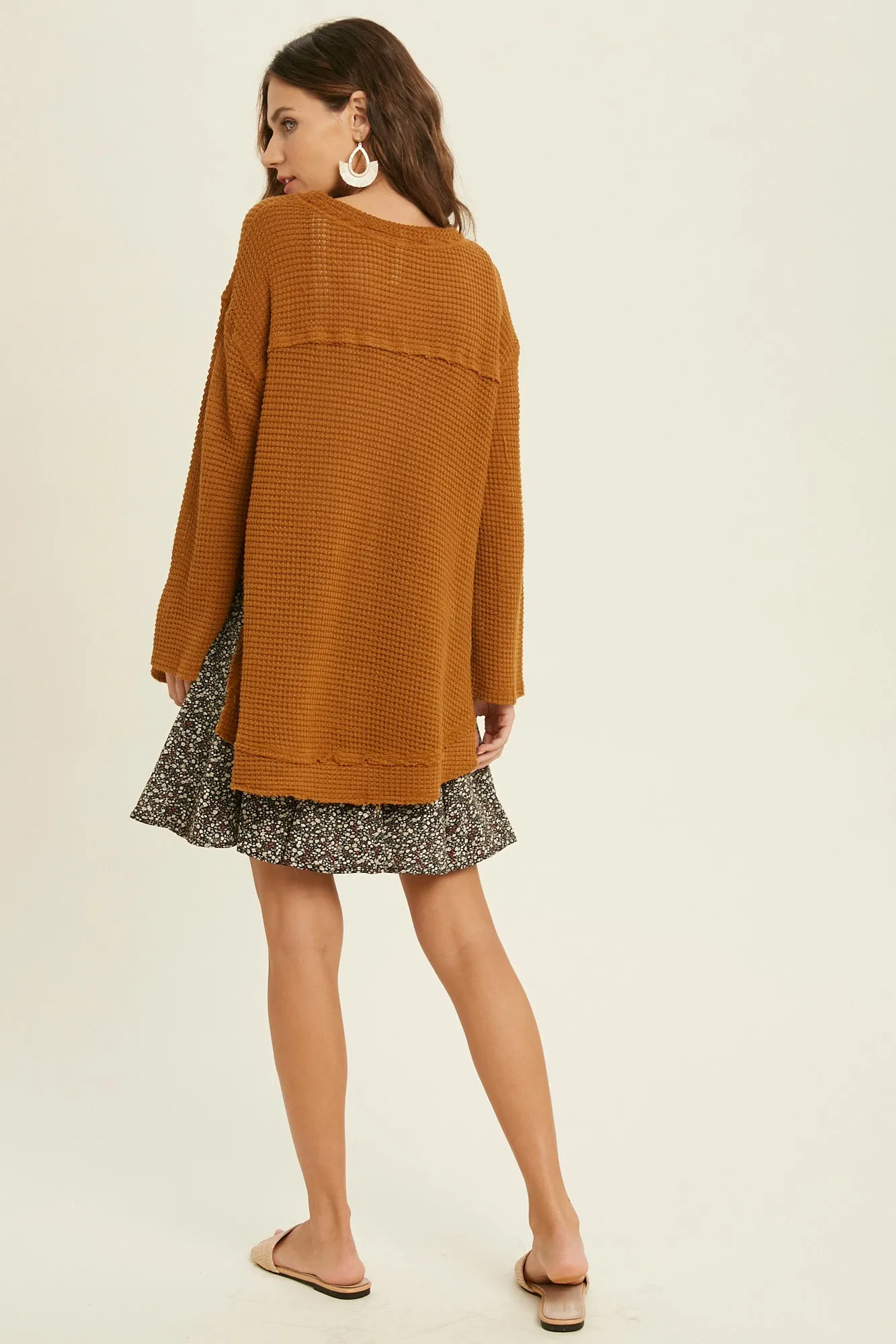 waffle knit round neck top - camel