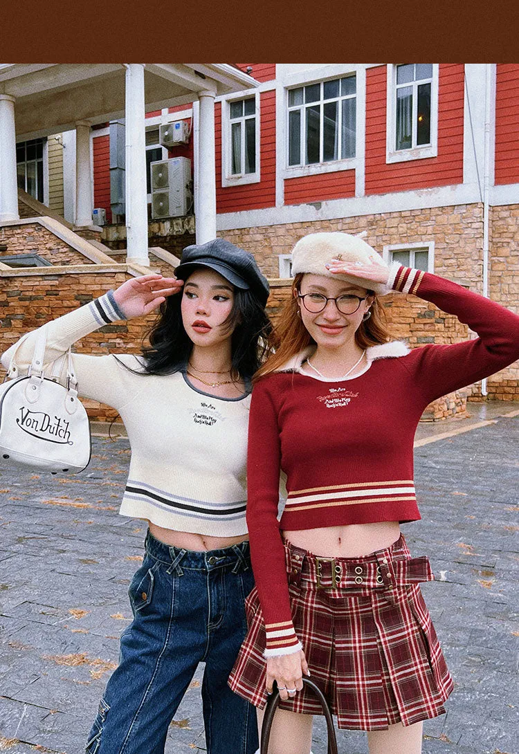 WE ARE BEERBROCLUB Solid Color Ribbed Slim Long Sleeve Cropped Top