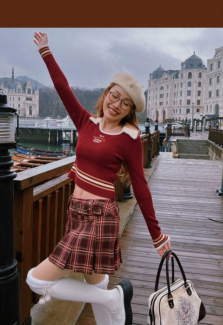 WE ARE BEERBROCLUB Solid Color Ribbed Slim Long Sleeve Cropped Top