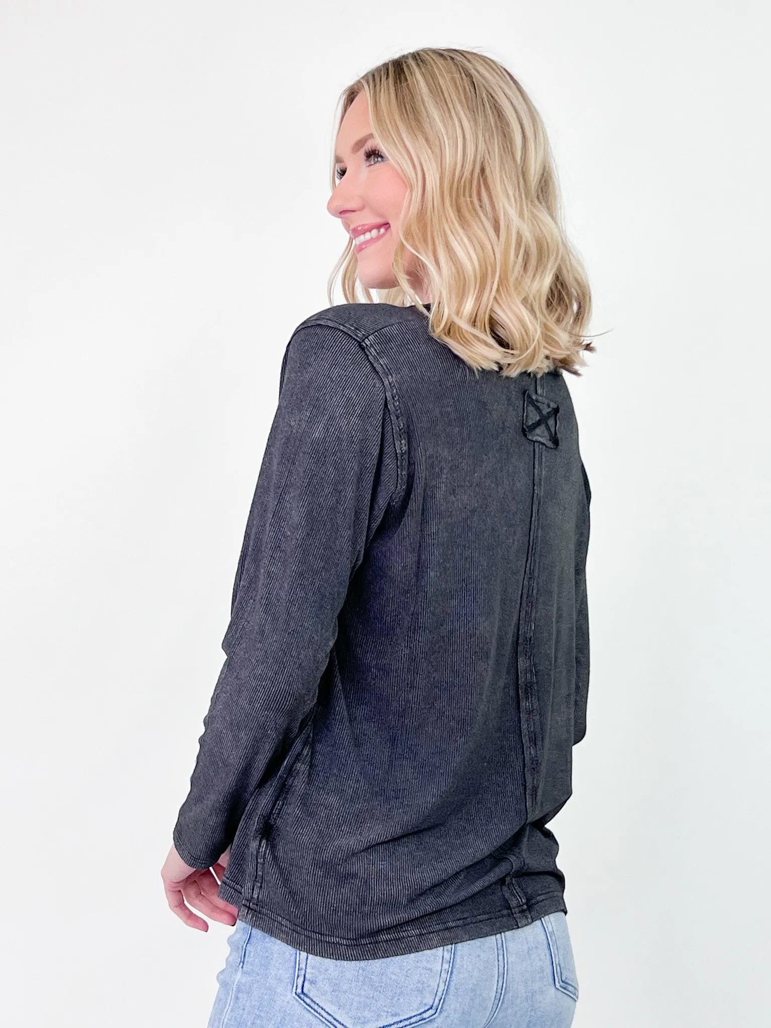 Wendy - Washed Ribbed Scoop Neck Top