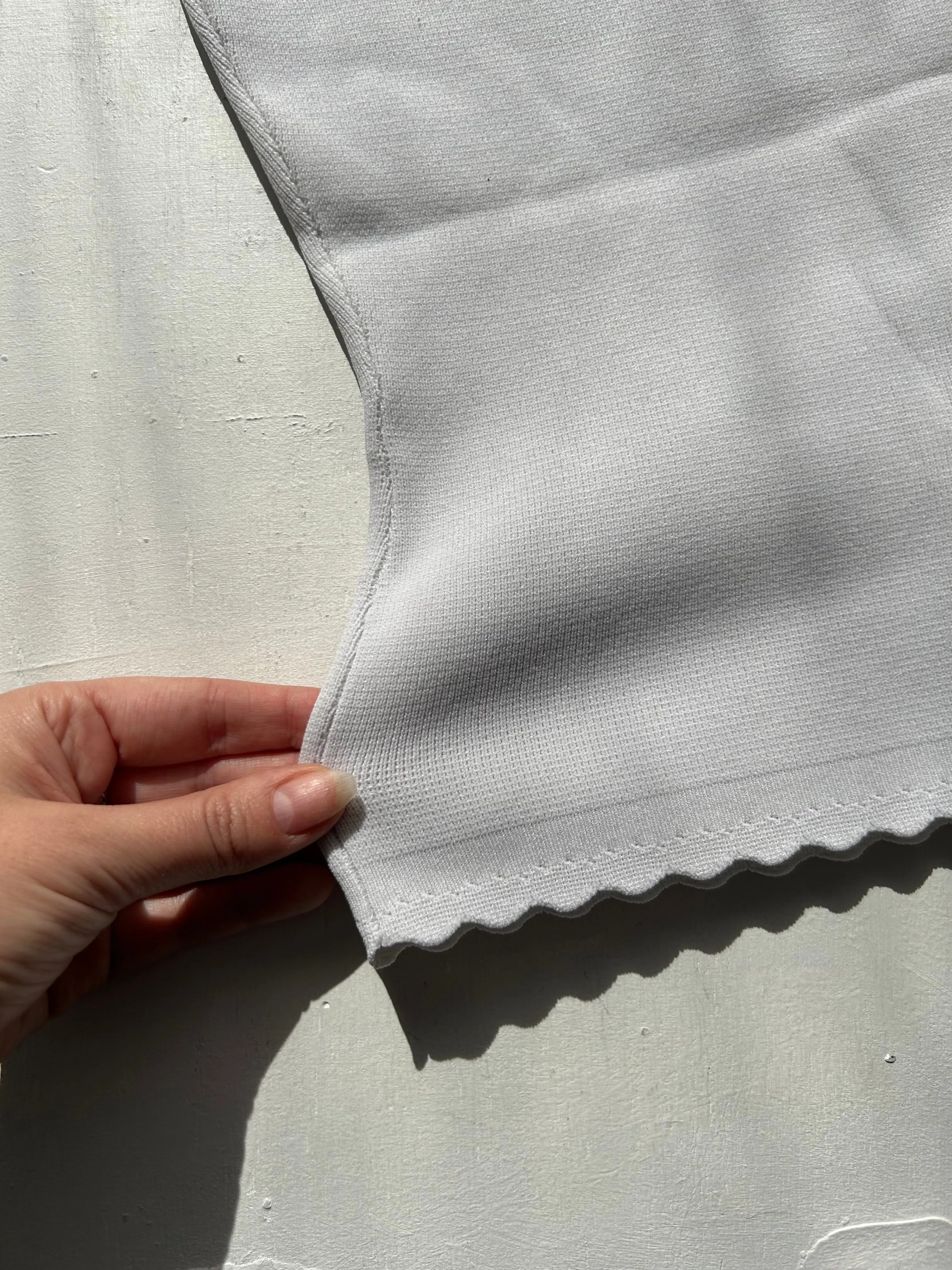 White super stretchy knitted cami top (S)