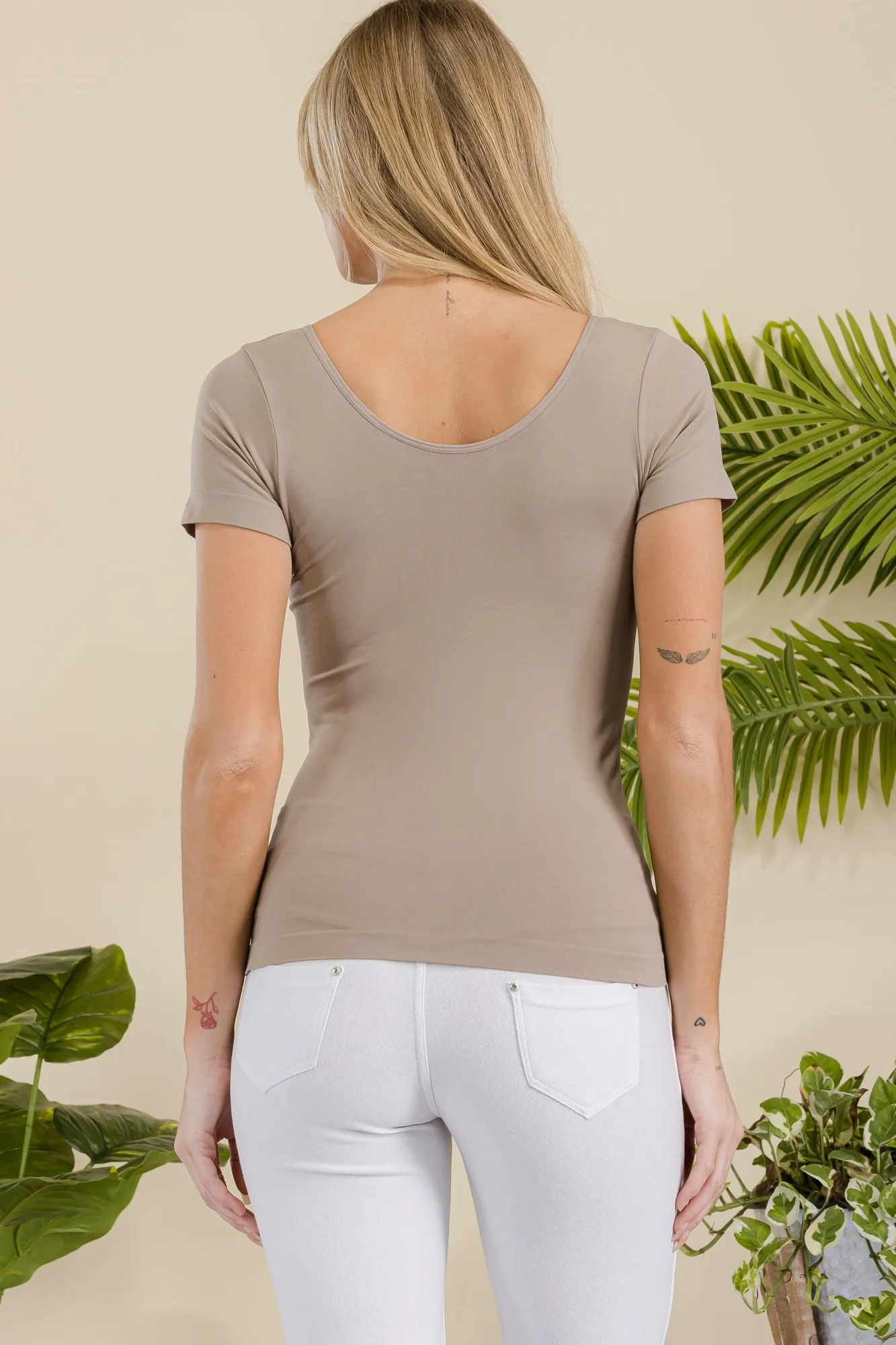 Women’s Essential Reversible Seamless Short Sleeve Top