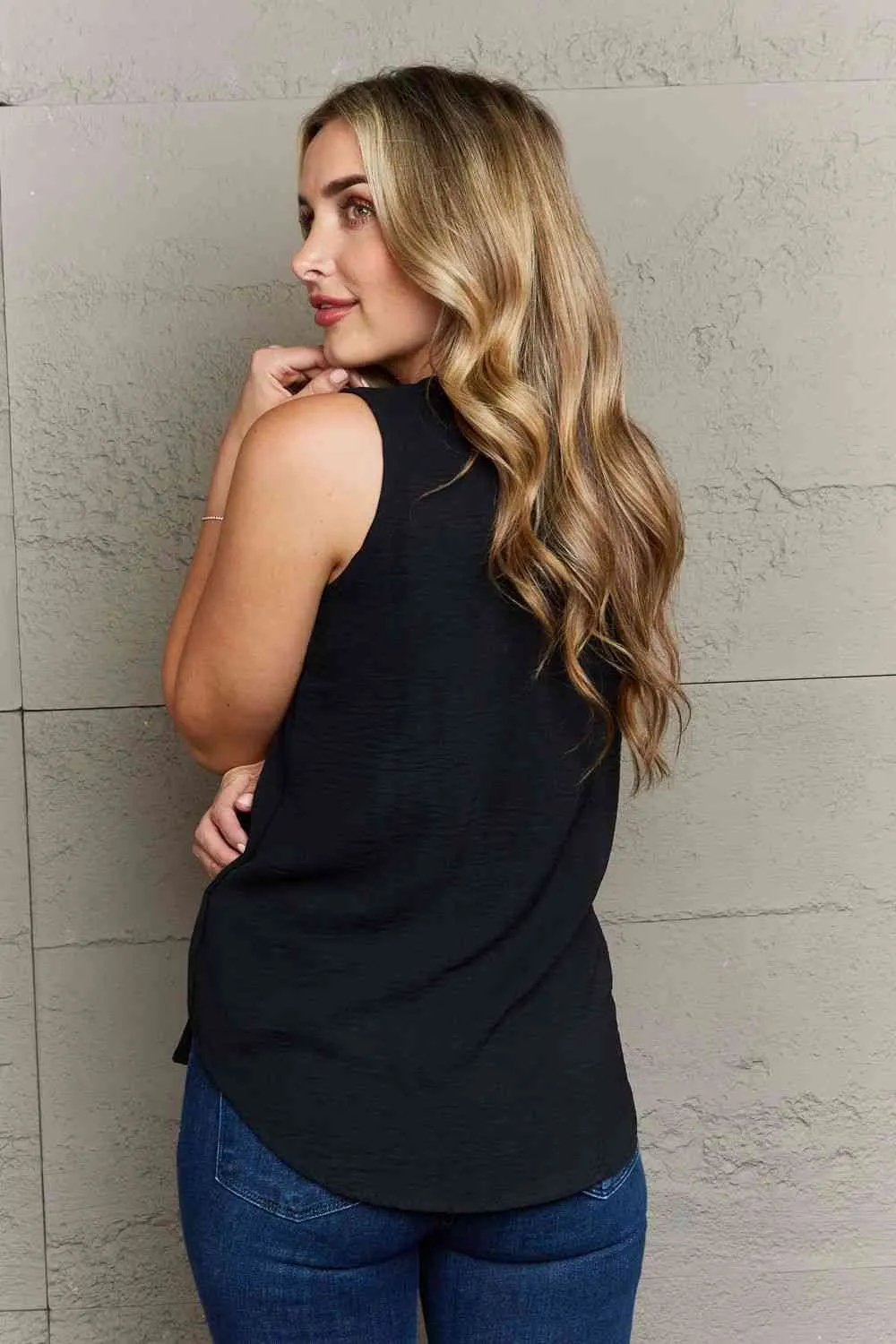 Women's Ninexis First Glance Sleeveless Neckline Slit Top
